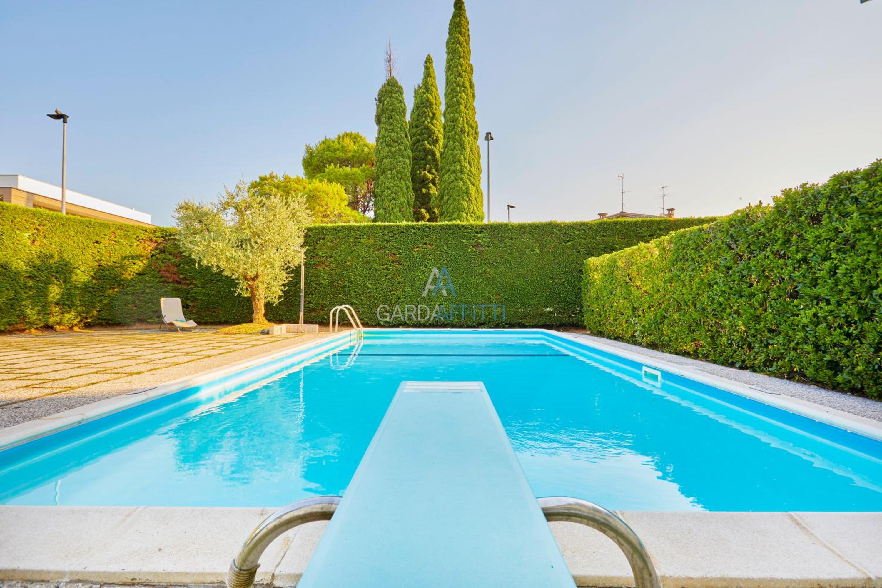 Villa Roma - Vista Lago e Relax tra Giardino e Terrazza