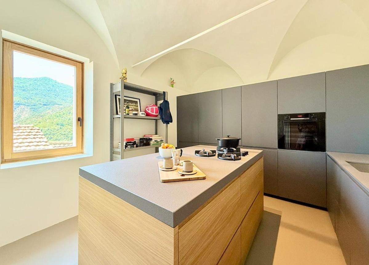Dimora Concept - Monti e Mare Exclusive Loft