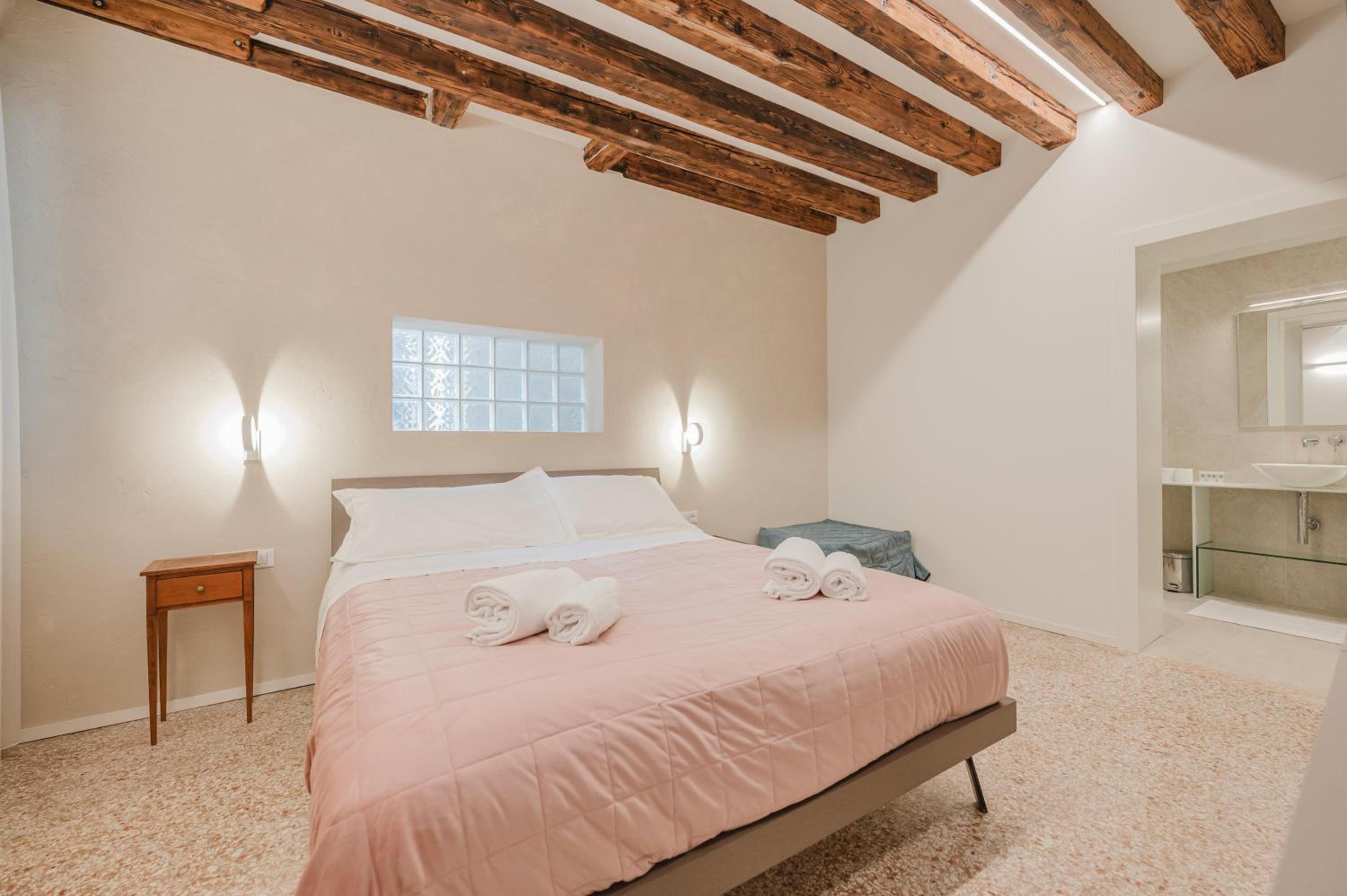 San Matteo Rialto Terrace Apt