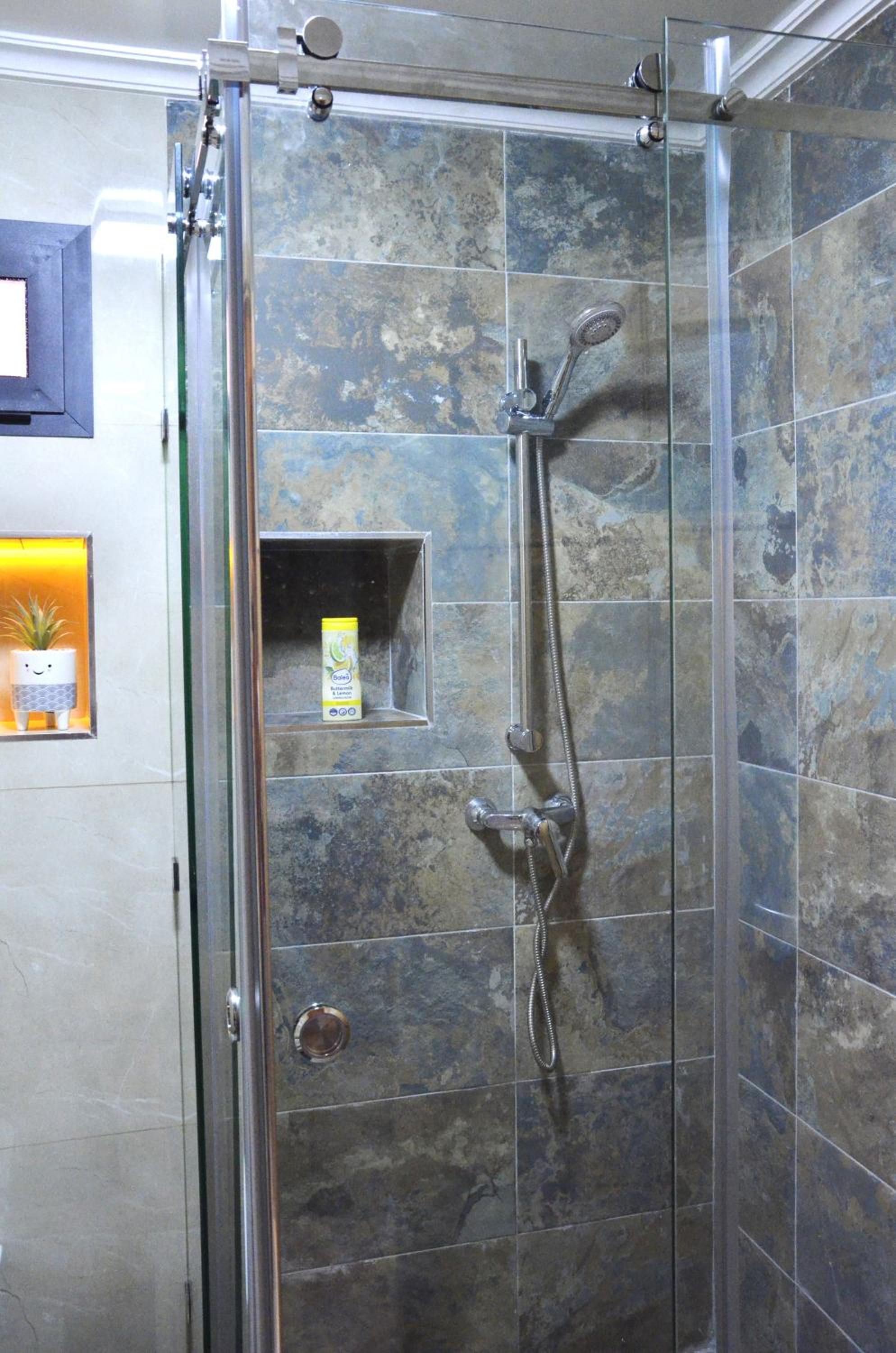 Darraha- Ideal for early & Late flights-Near Marrakech airport 10 min- menara Garden 5 min-Transport support