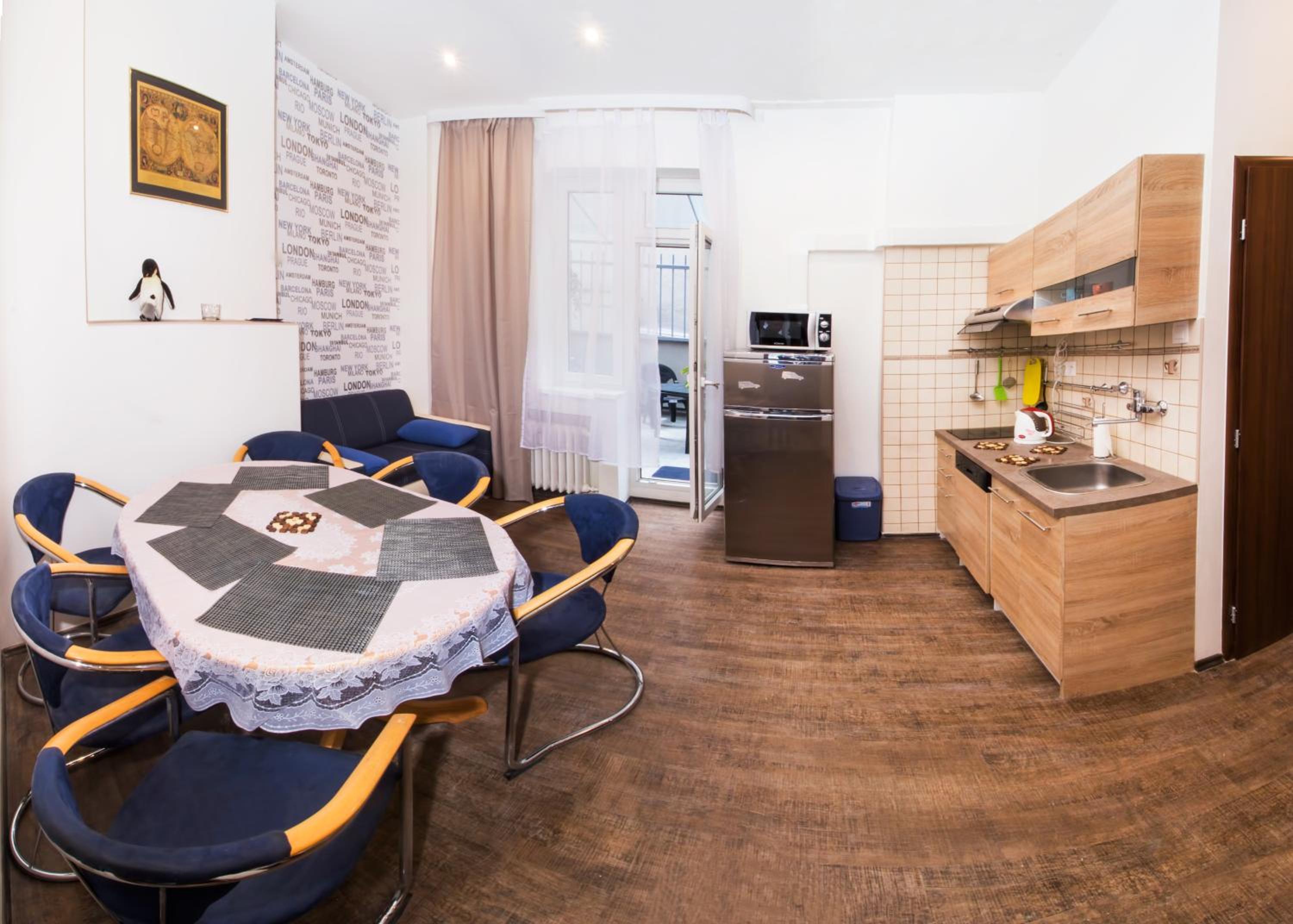 Apartment Ve Smeckach with a big Terrace