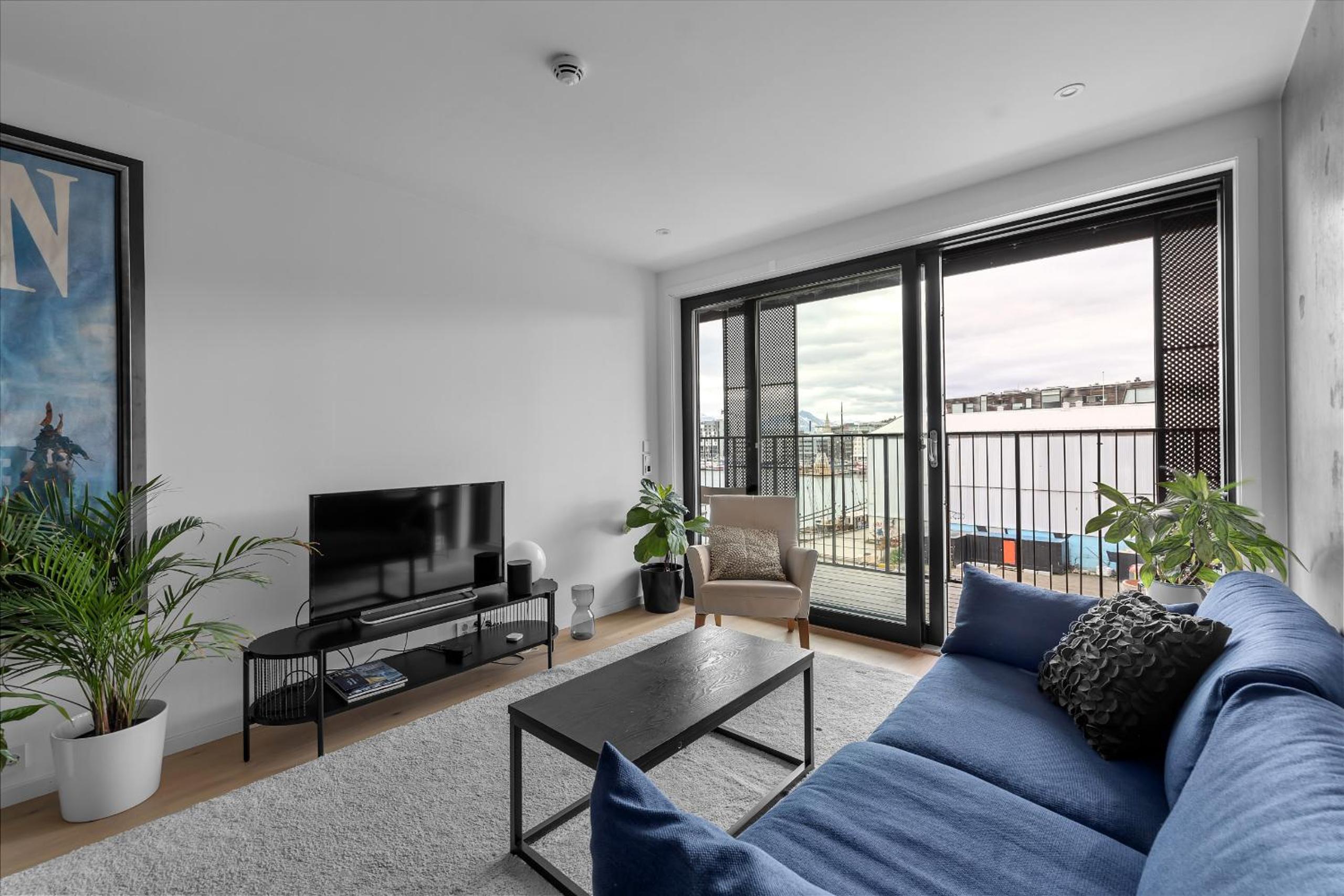Nordic modern apartment with sea view