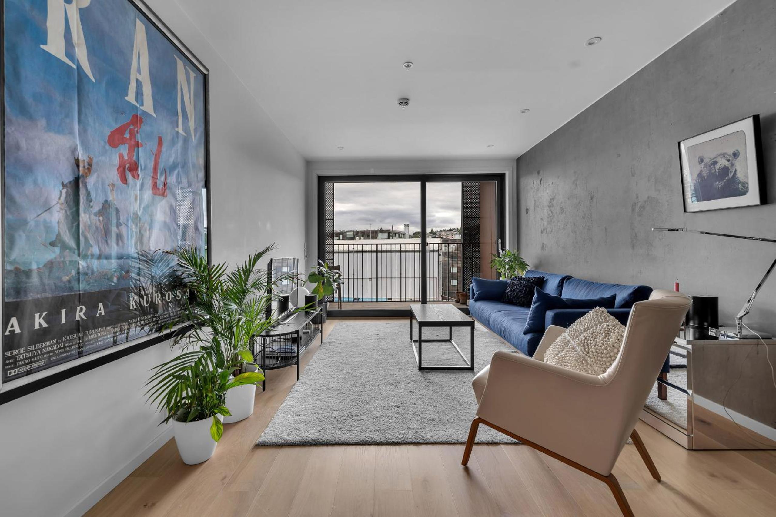 Nordic modern apartment with sea view