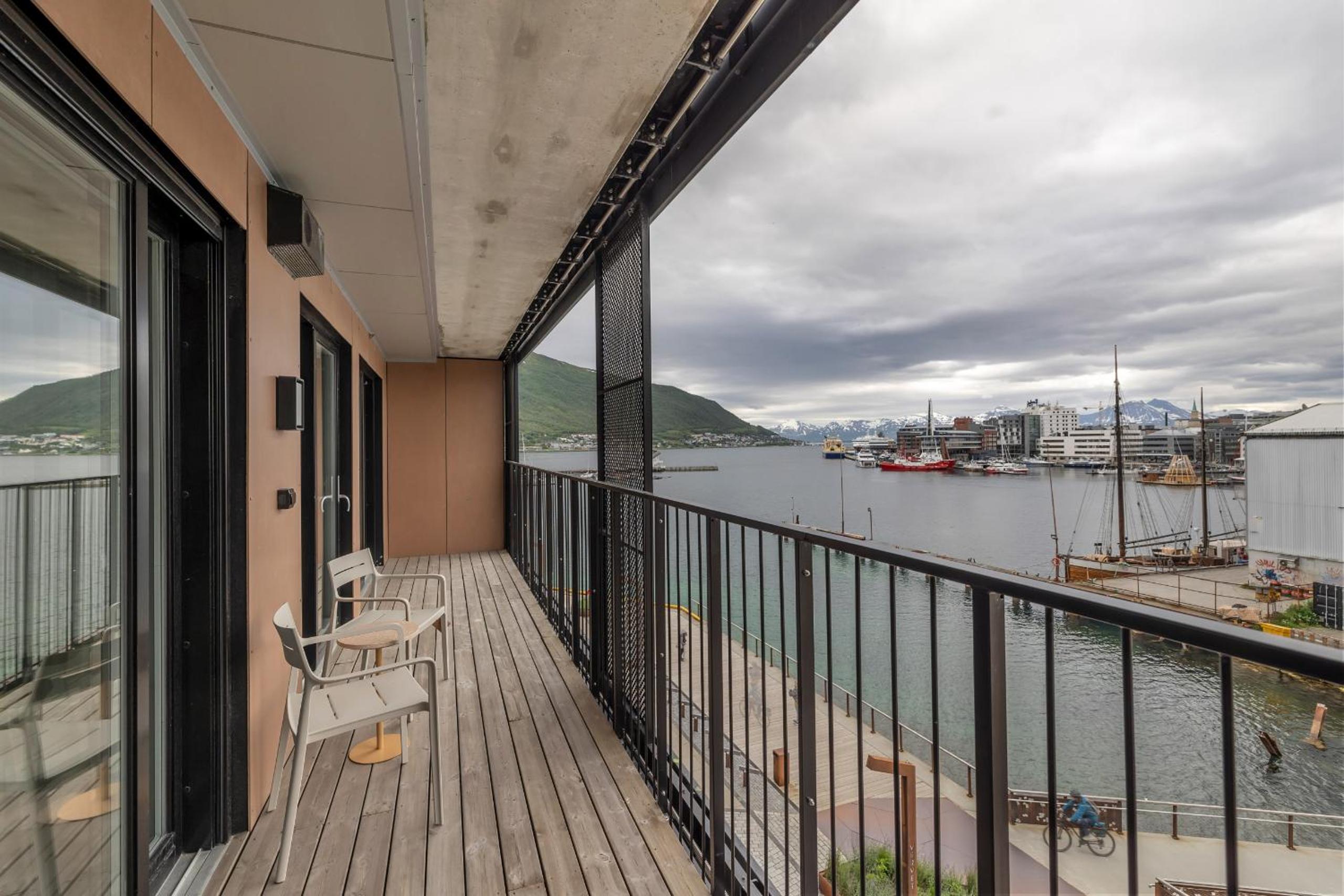 Nordic modern apartment with sea view