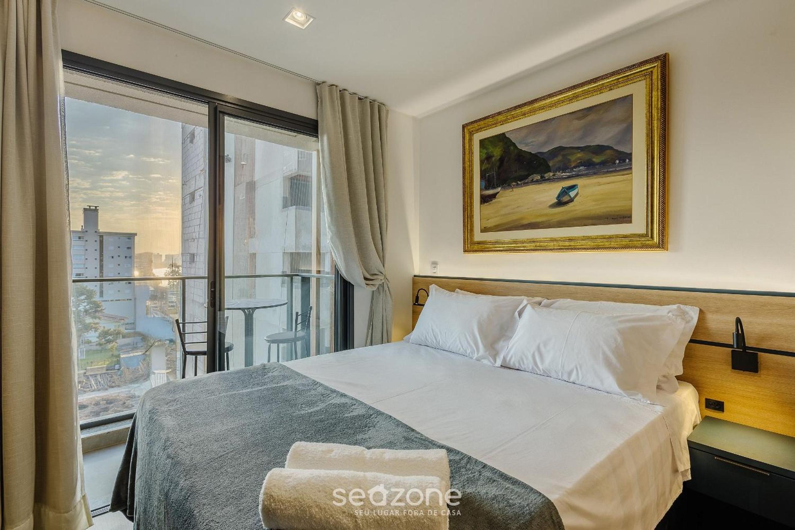 Studios with Side Sea View at Penha Spot | PSO - L