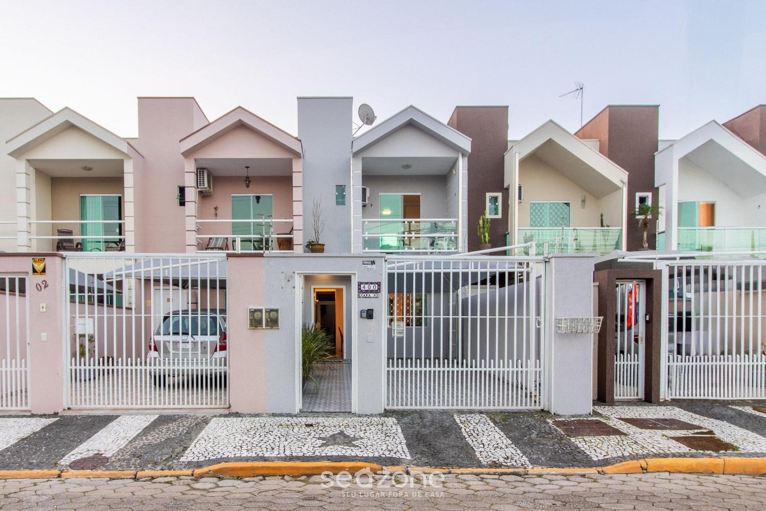 3-Bedroom House with Barbecue PMC0400