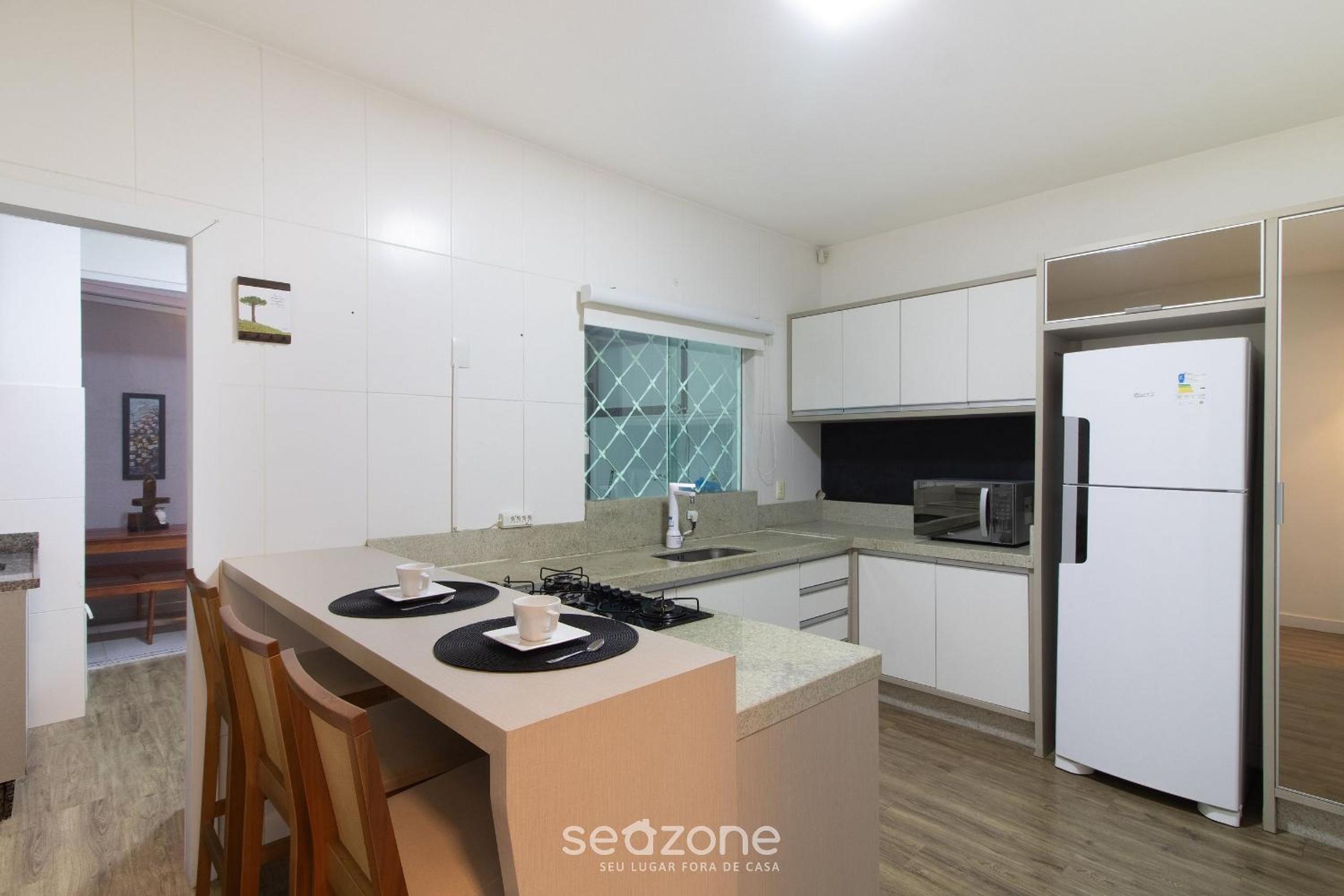 3-Bedroom House with Barbecue PMC0400