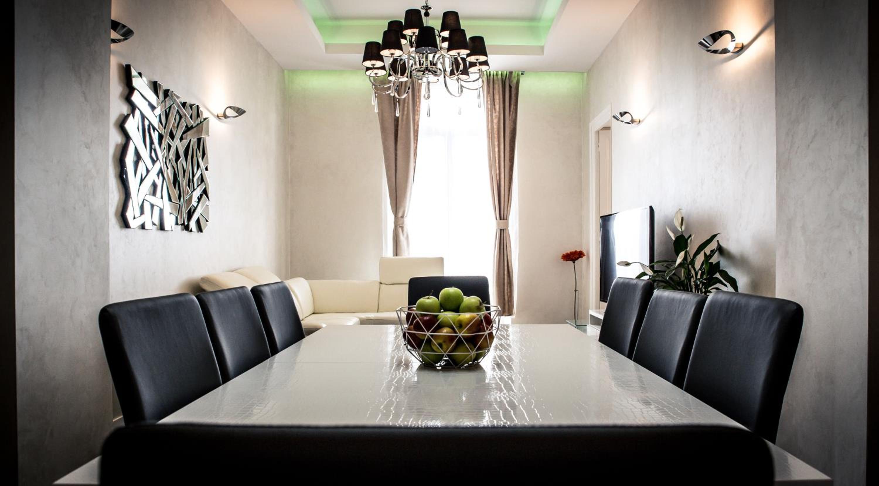 Residence du Louvre - Apartments - Prime location Palais & Croisette - Luxury Stay by LRA Cannes