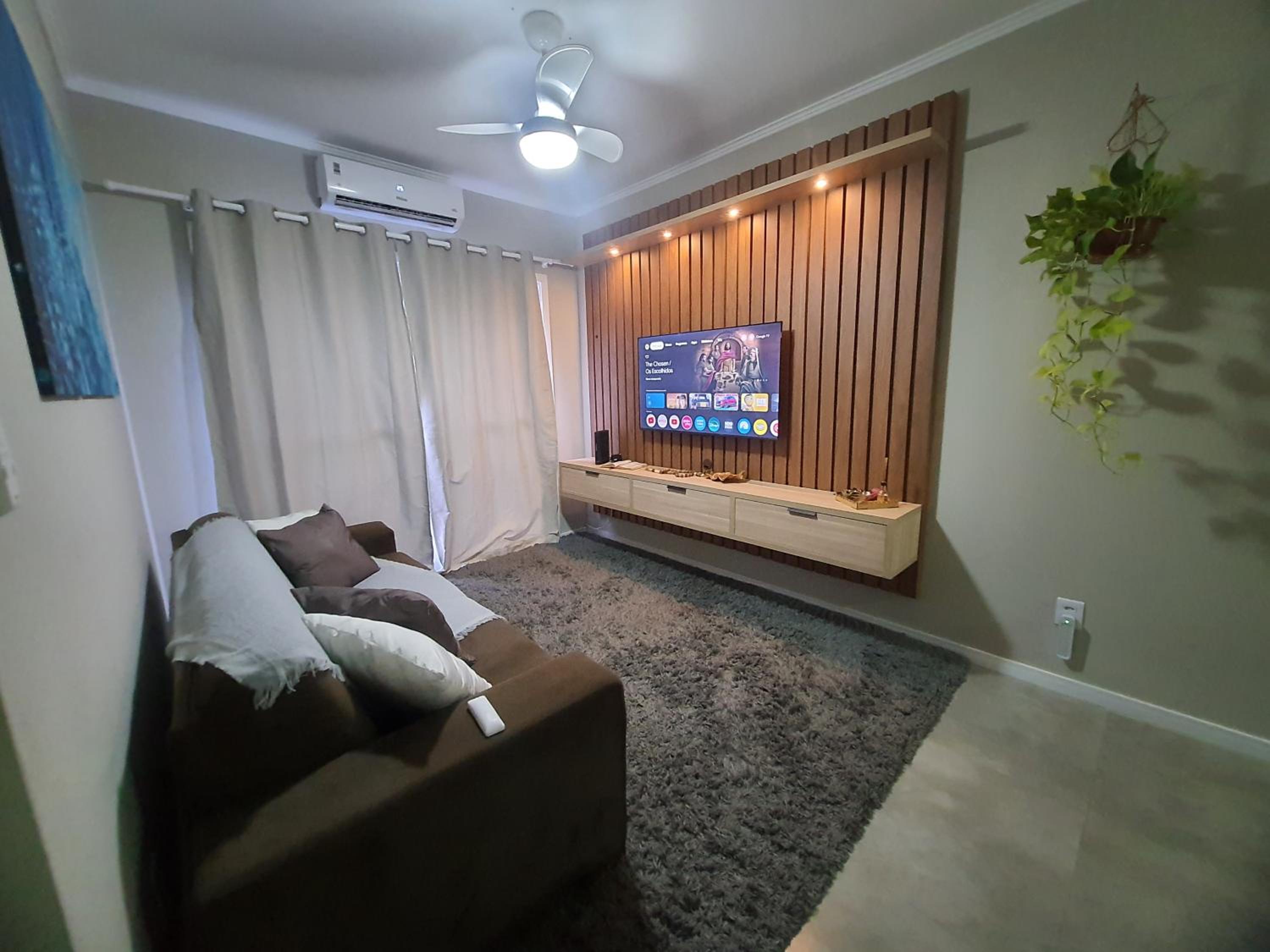 Apartamento Executivo Central WiFi e Garagem