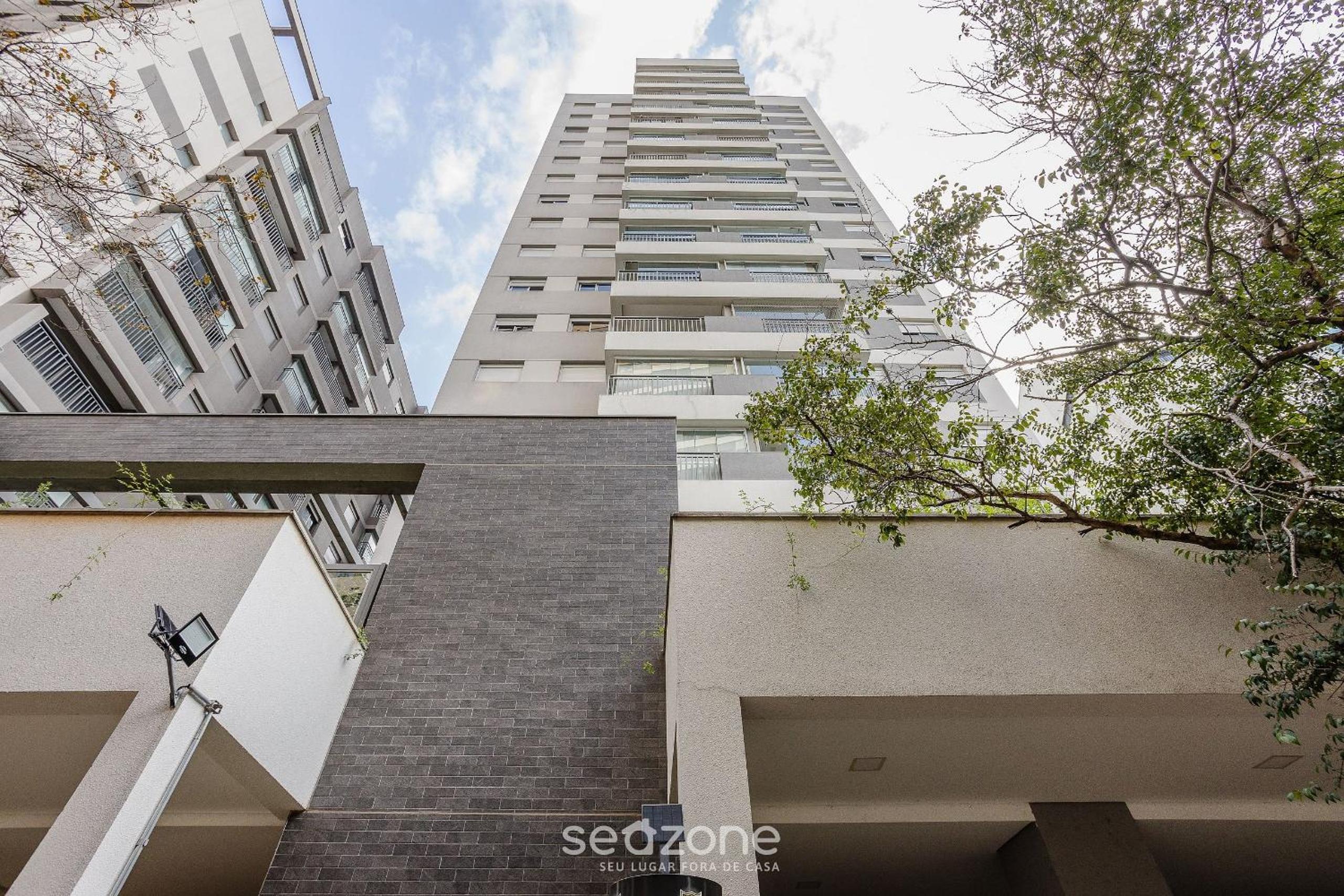 Apt w/ Gourmet Balcony 190m from the Metro WAL0714