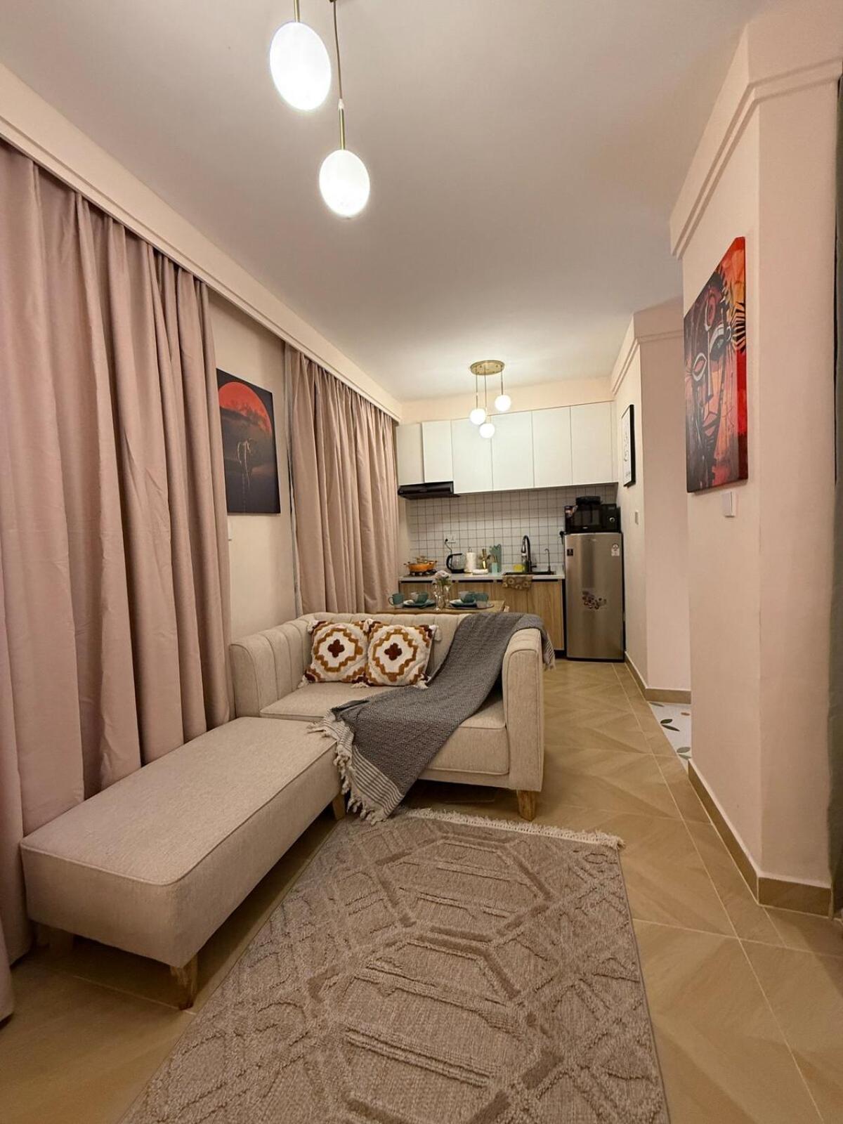 Chic Retreat Near JKIA and SGR with Nairobi National Park Views