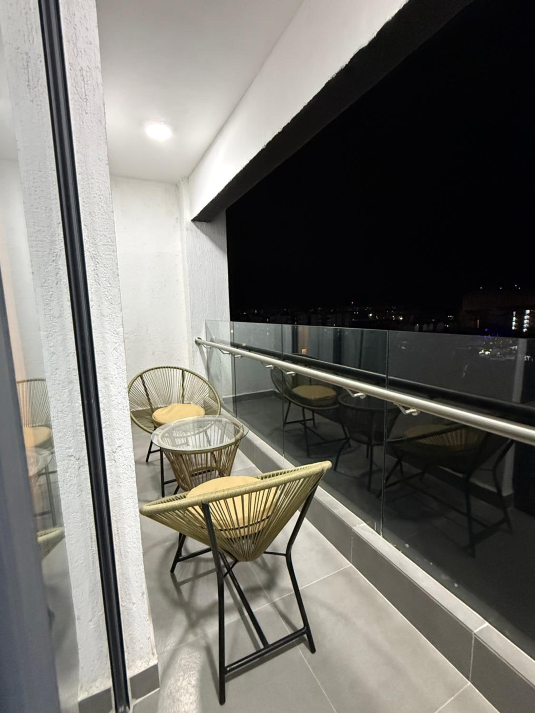 Chic Retreat Near JKIA and SGR with Nairobi National Park Views