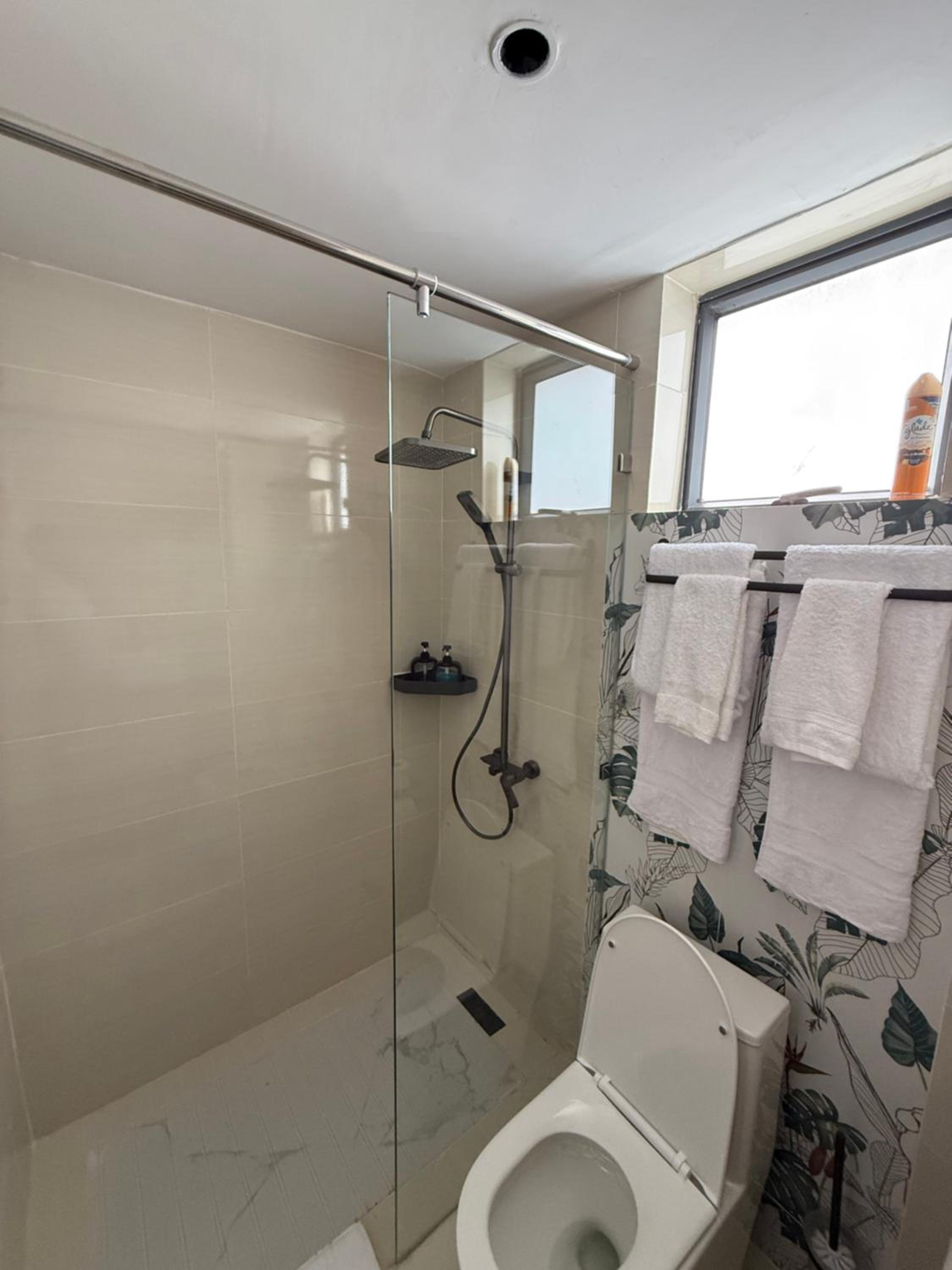 Chic Retreat Near JKIA and SGR with Nairobi National Park Views