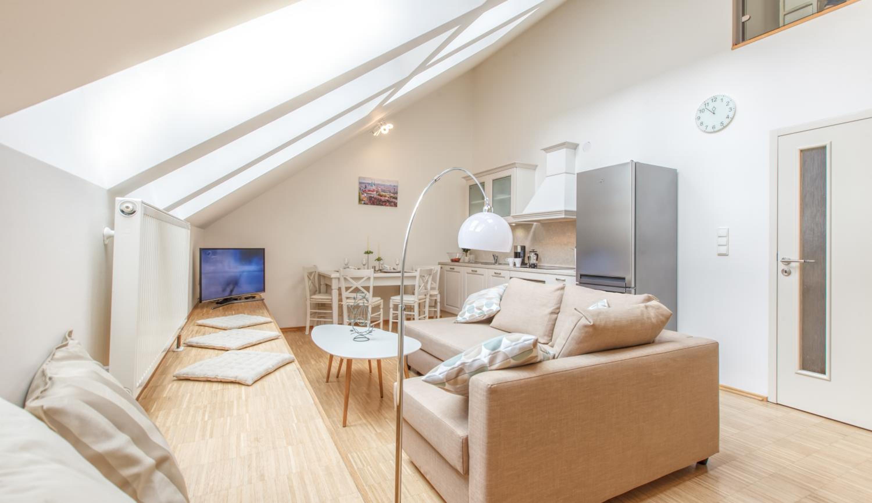 Modern Apartment Charvátova