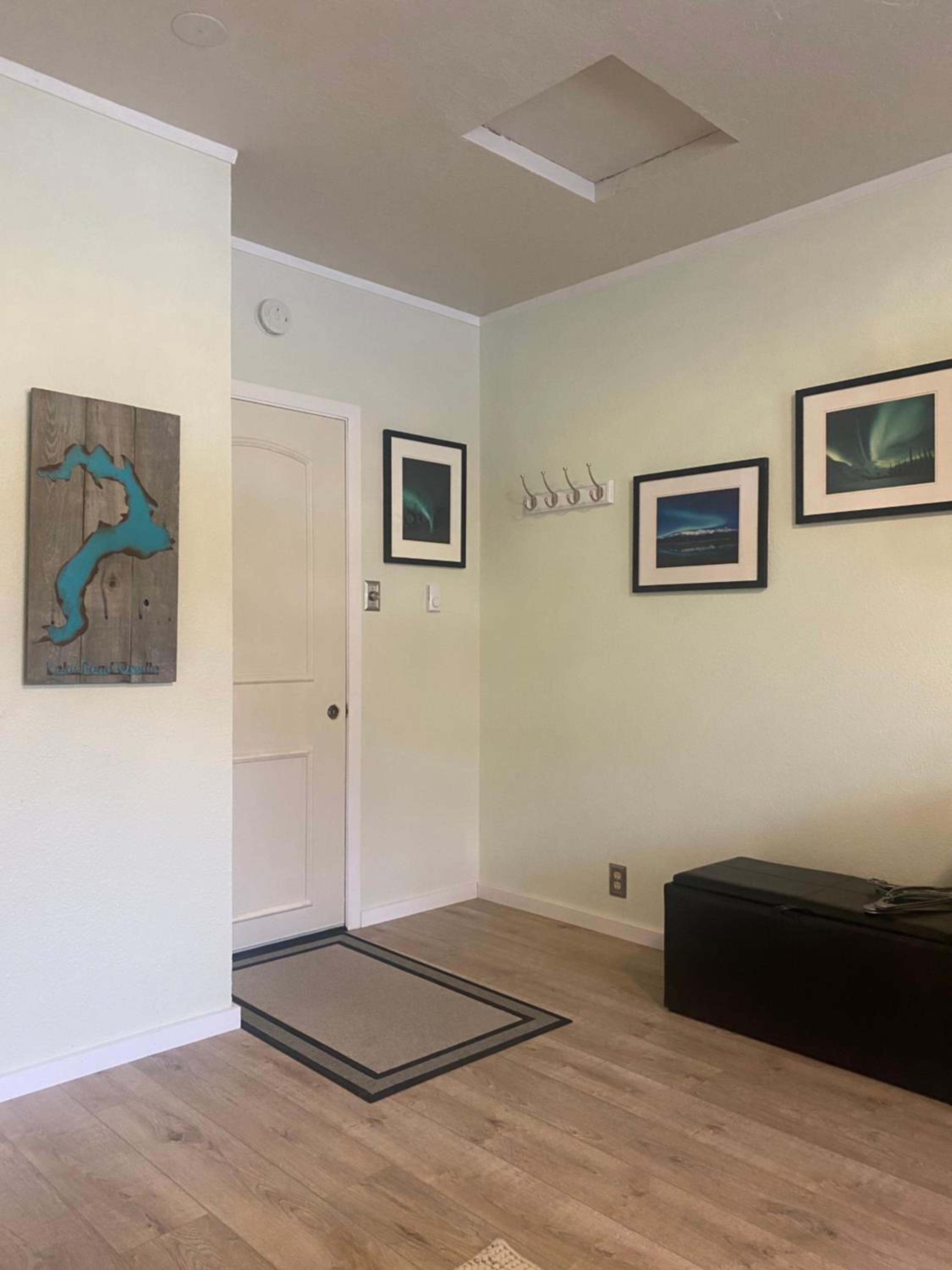 Lake Room