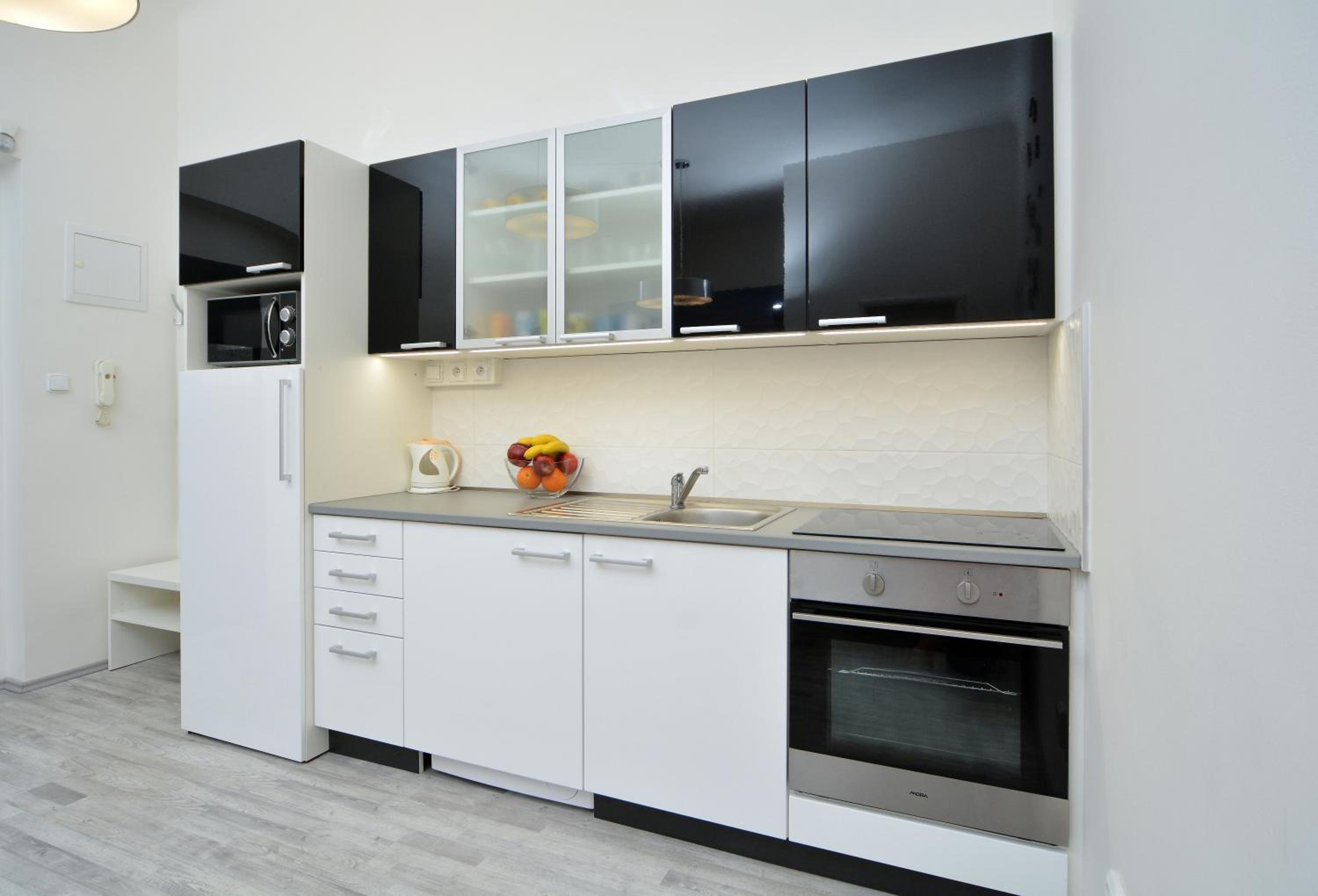 Navratilova Apartments