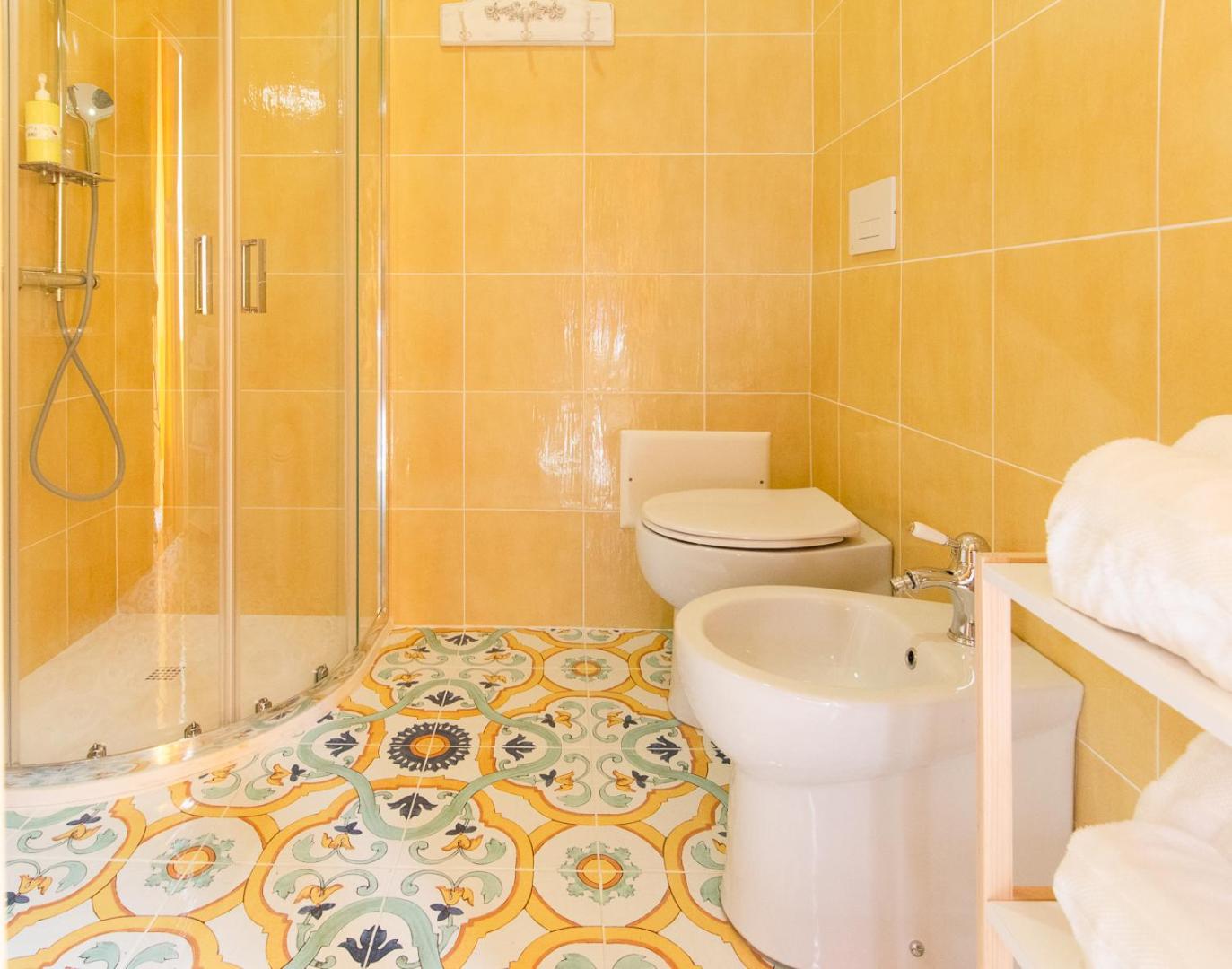 Guesthouse Adry in Naples