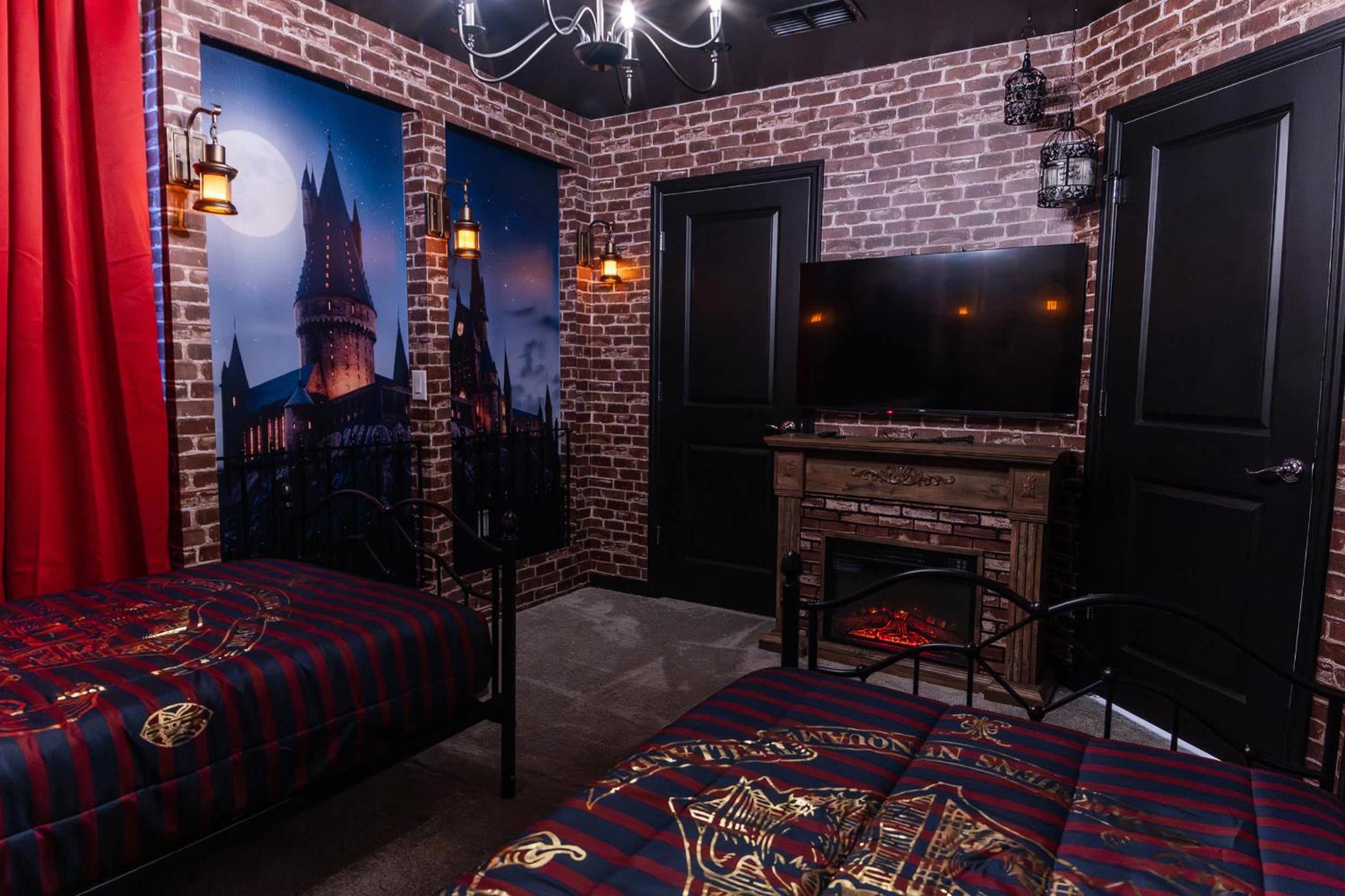 Themed Luxury 5BR Best Family Getaway