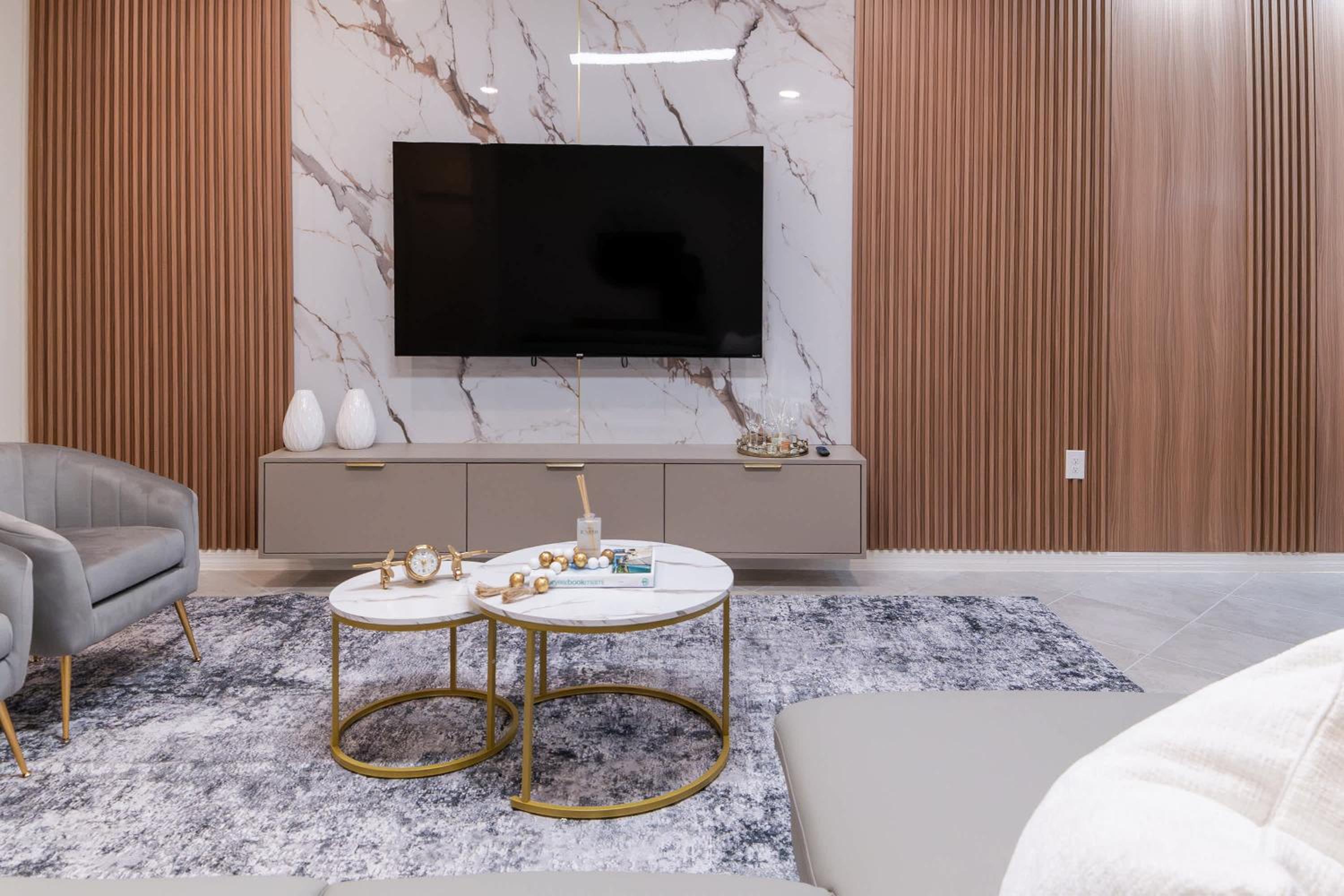 Themed Luxury 5BR Best Family Getaway