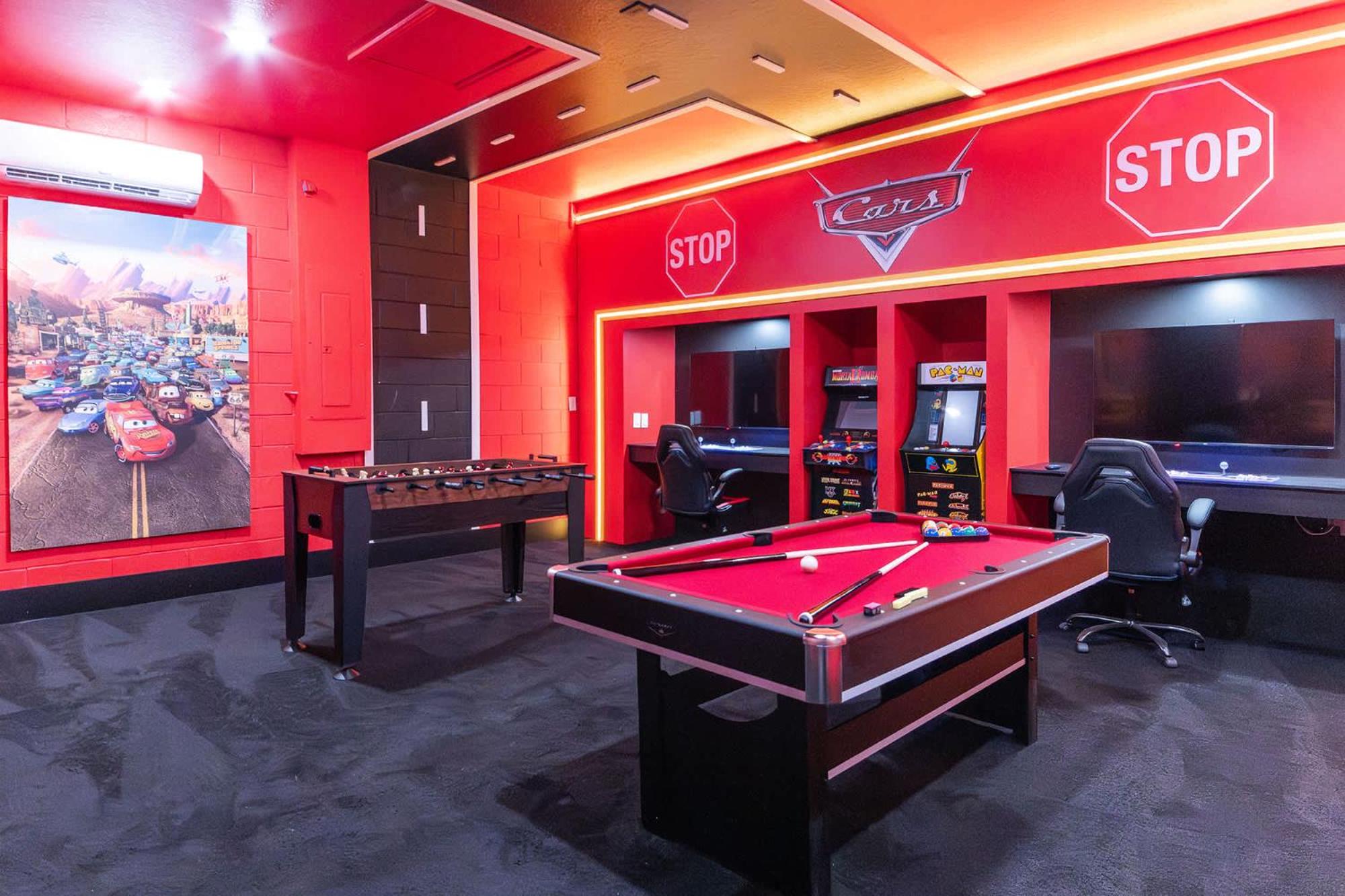 Themed Luxury 5BR Best Family Getaway