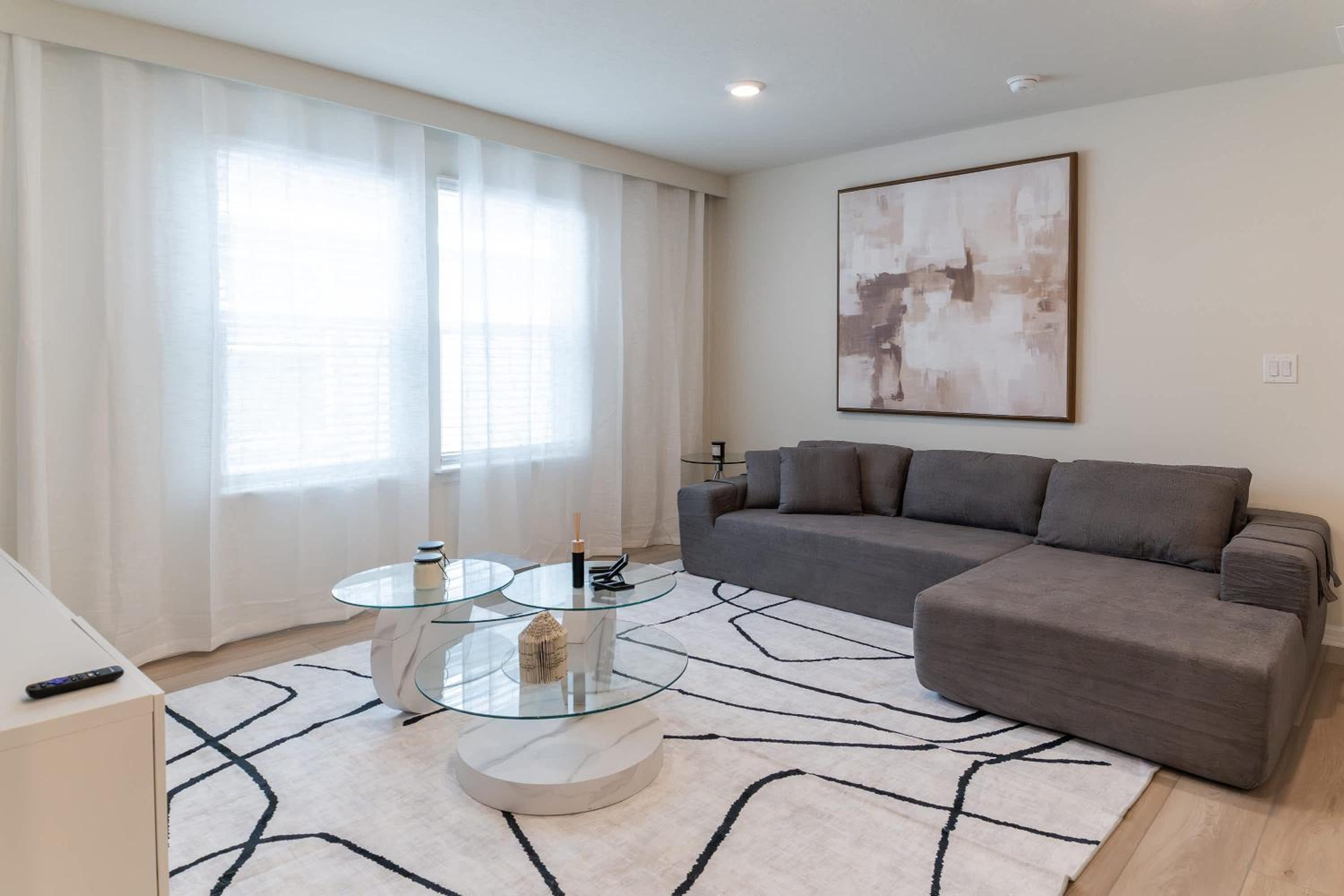 Themed Luxury 5BR Best Family Getaway