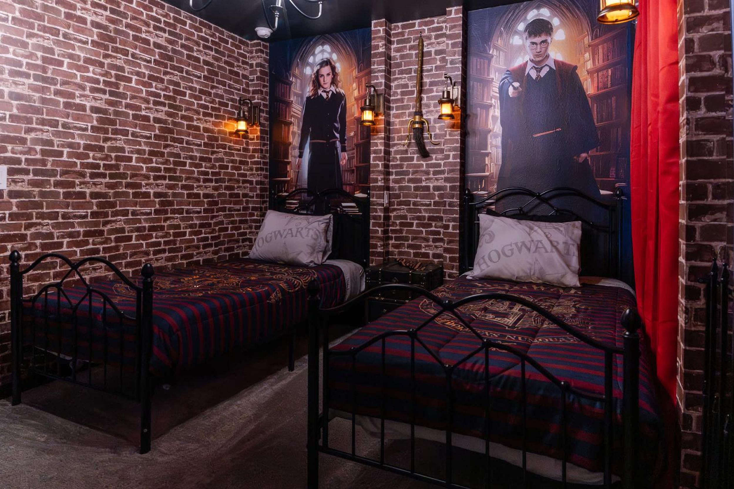 Themed Luxury 5BR Best Family Getaway