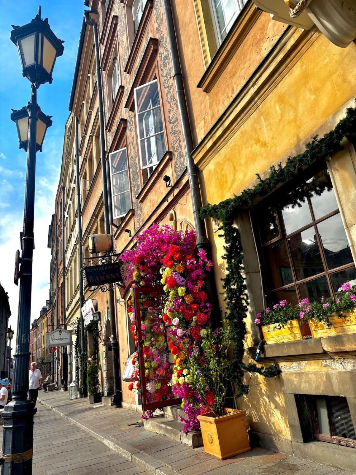 Nowy Świat - Centrum, Stare Miasto ,Atrakcje na krok