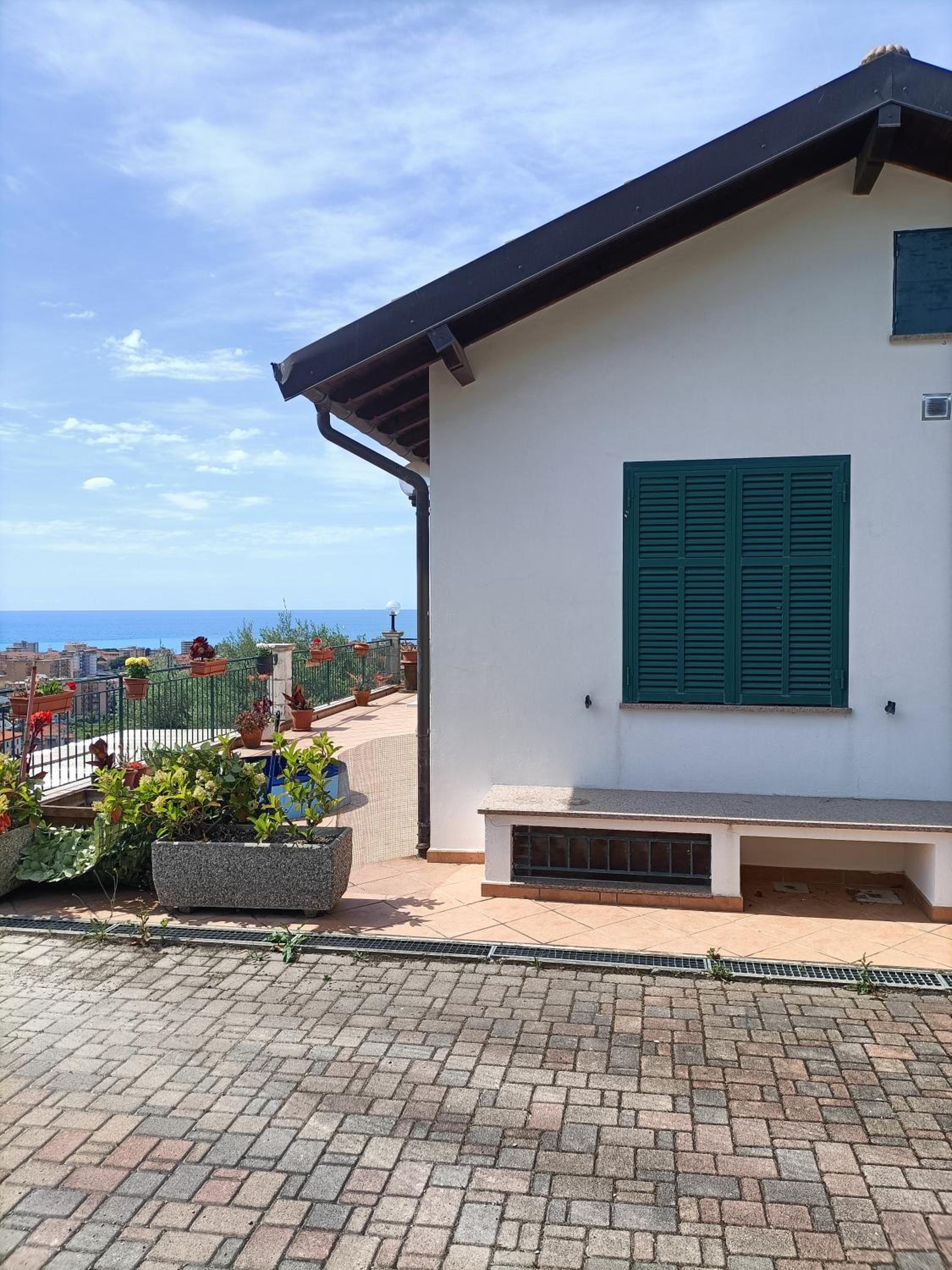 Casa indipendente Roque Vista al mar con parking gratuito