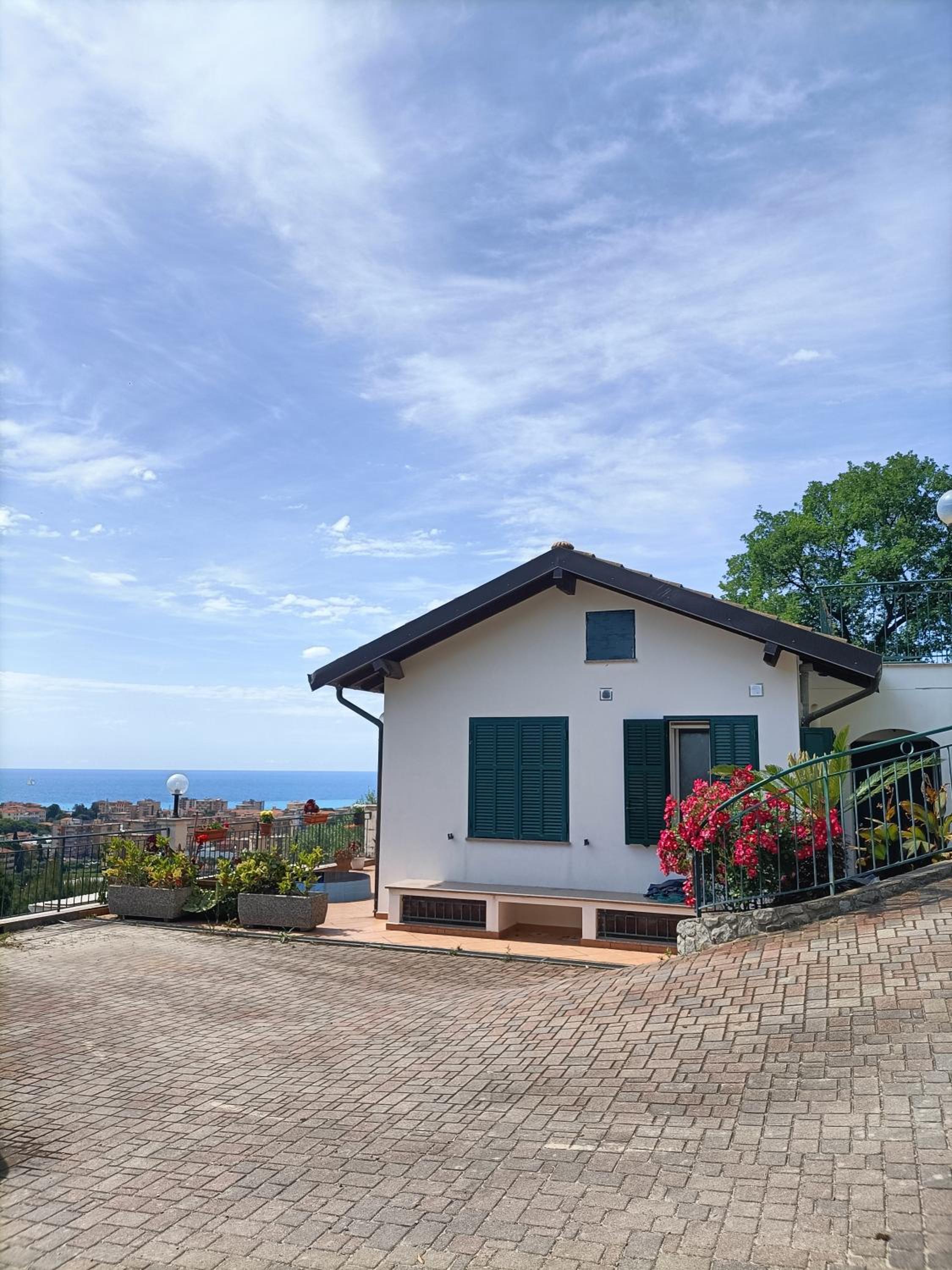 Casa indipendente Roque Vista al mar con parking gratuito