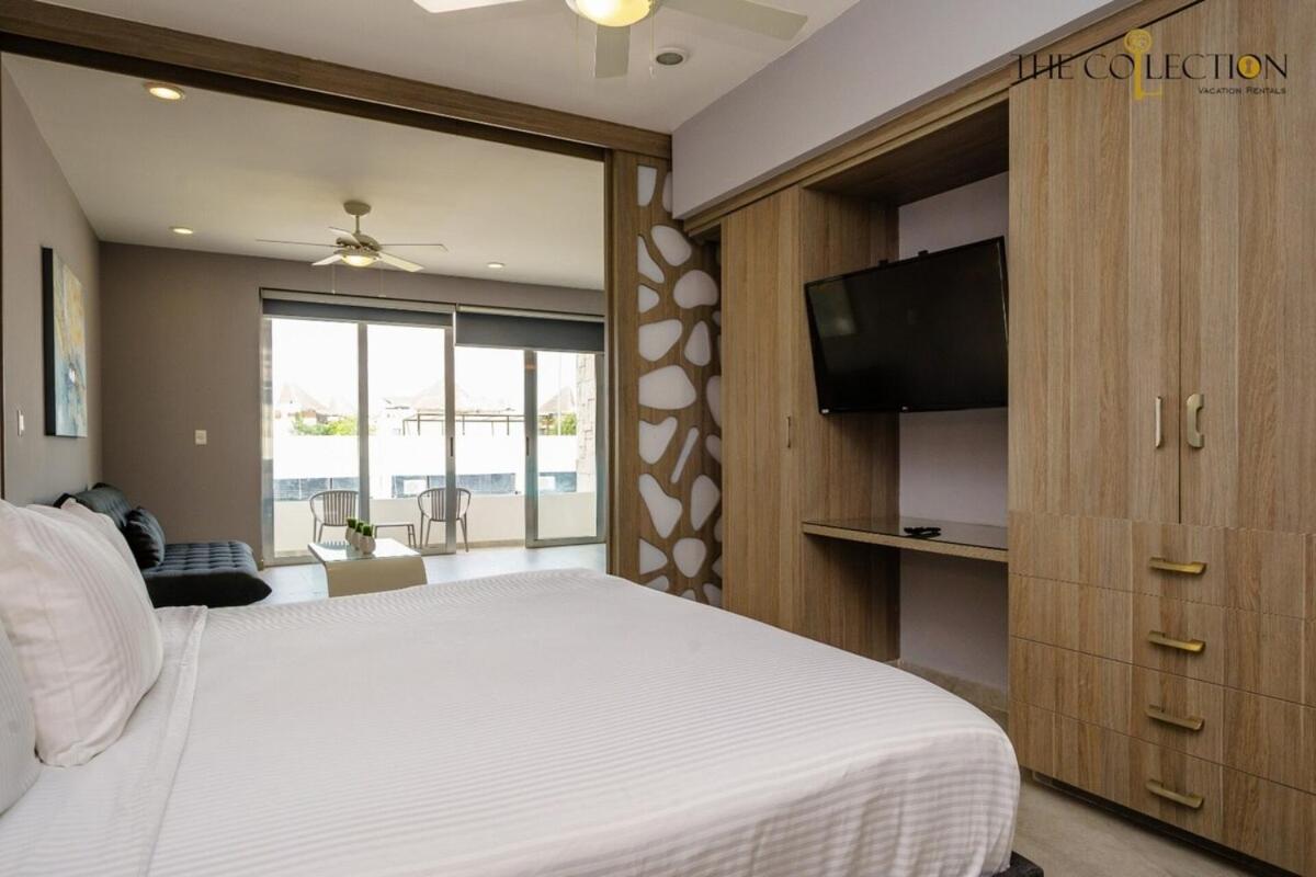 Marea 34 by The Collection