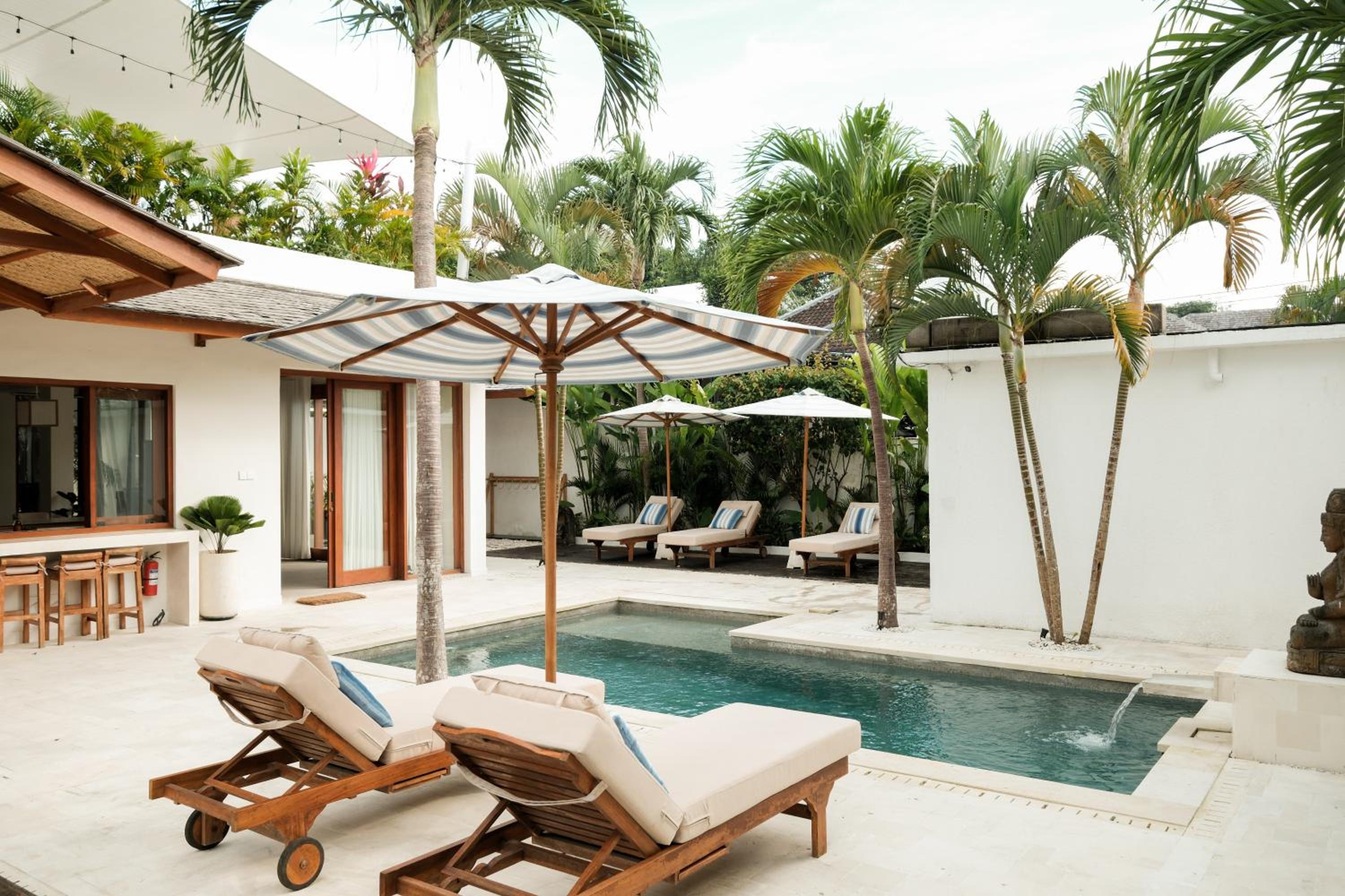Luxury 3BR Villa with Sauna, Ice Bath & Rooftop Sunset Lounge in Uluwatu