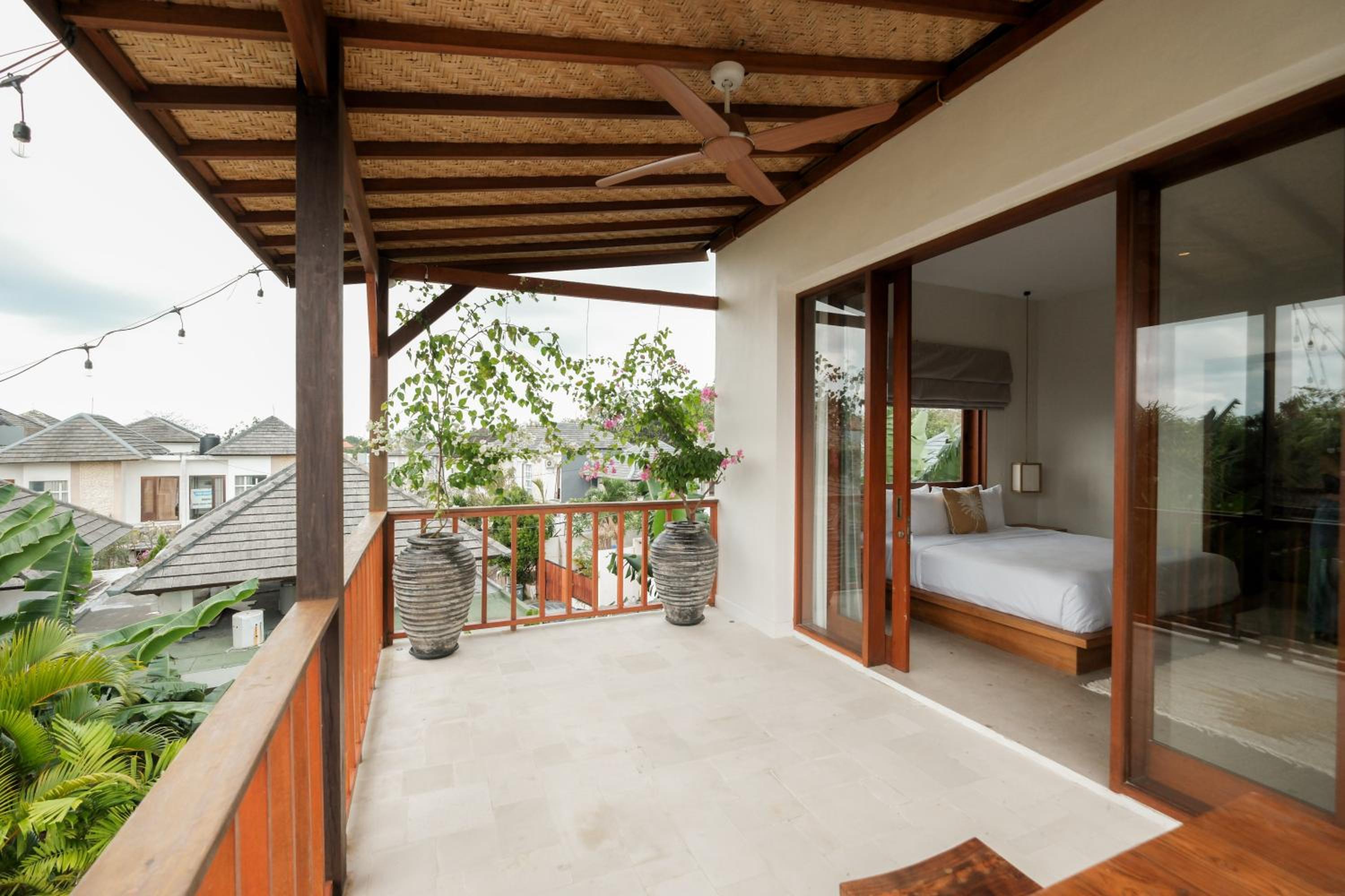 Luxury 3BR Villa with Sauna, Ice Bath & Rooftop Sunset Lounge in Uluwatu