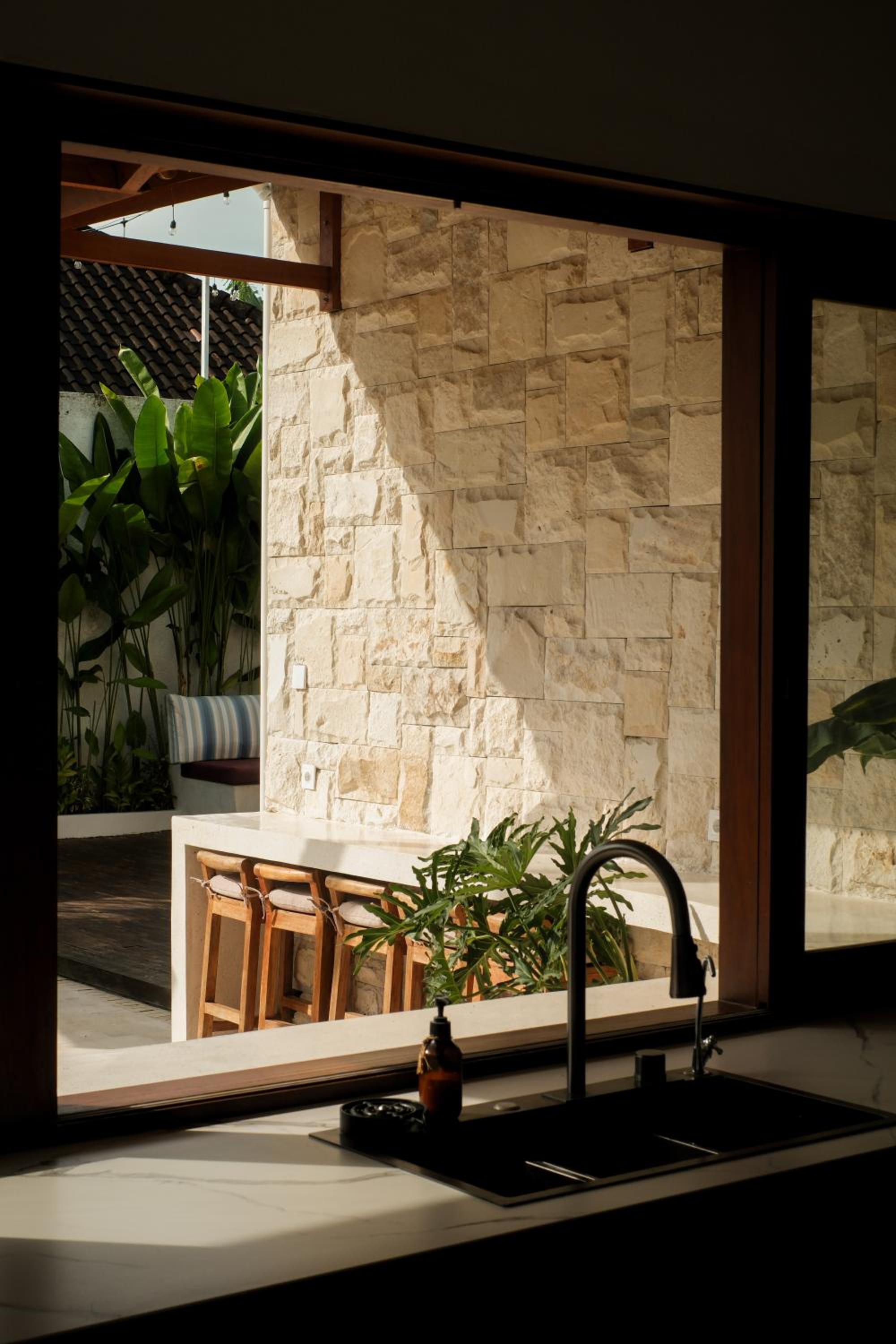 Luxury 3BR Villa with Sauna, Ice Bath & Rooftop Sunset Lounge in Uluwatu