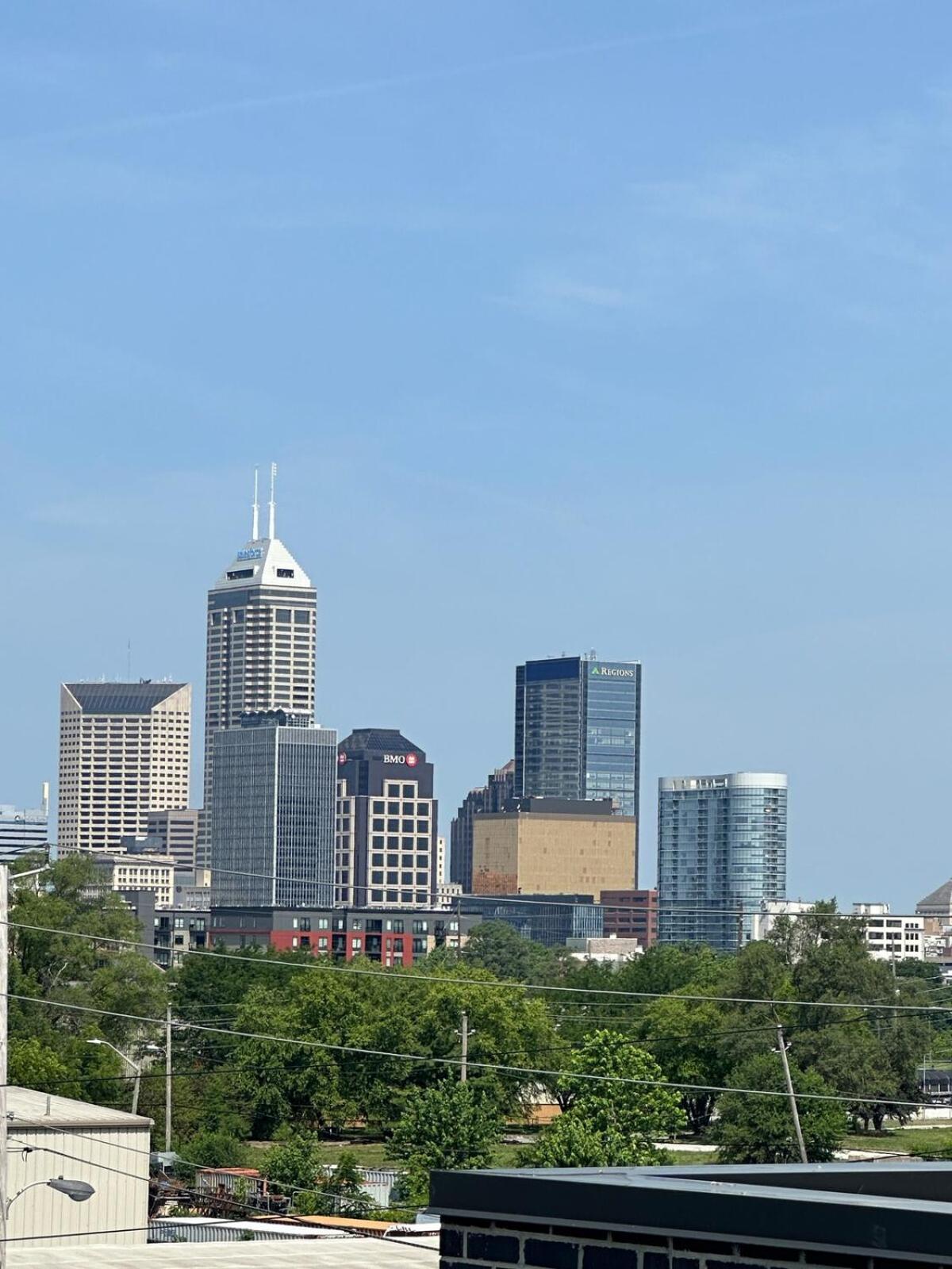 Downtown 1 mi Sleeps 6 wRooftop 3BR 4BED New built Modern Stylish Luxury
