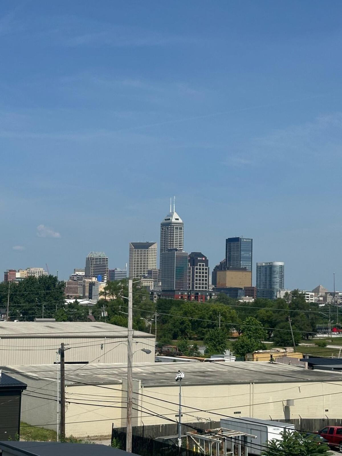 Downtown 1 mi Sleeps 6 wRooftop 3BR 4BED New built Modern Stylish Luxury