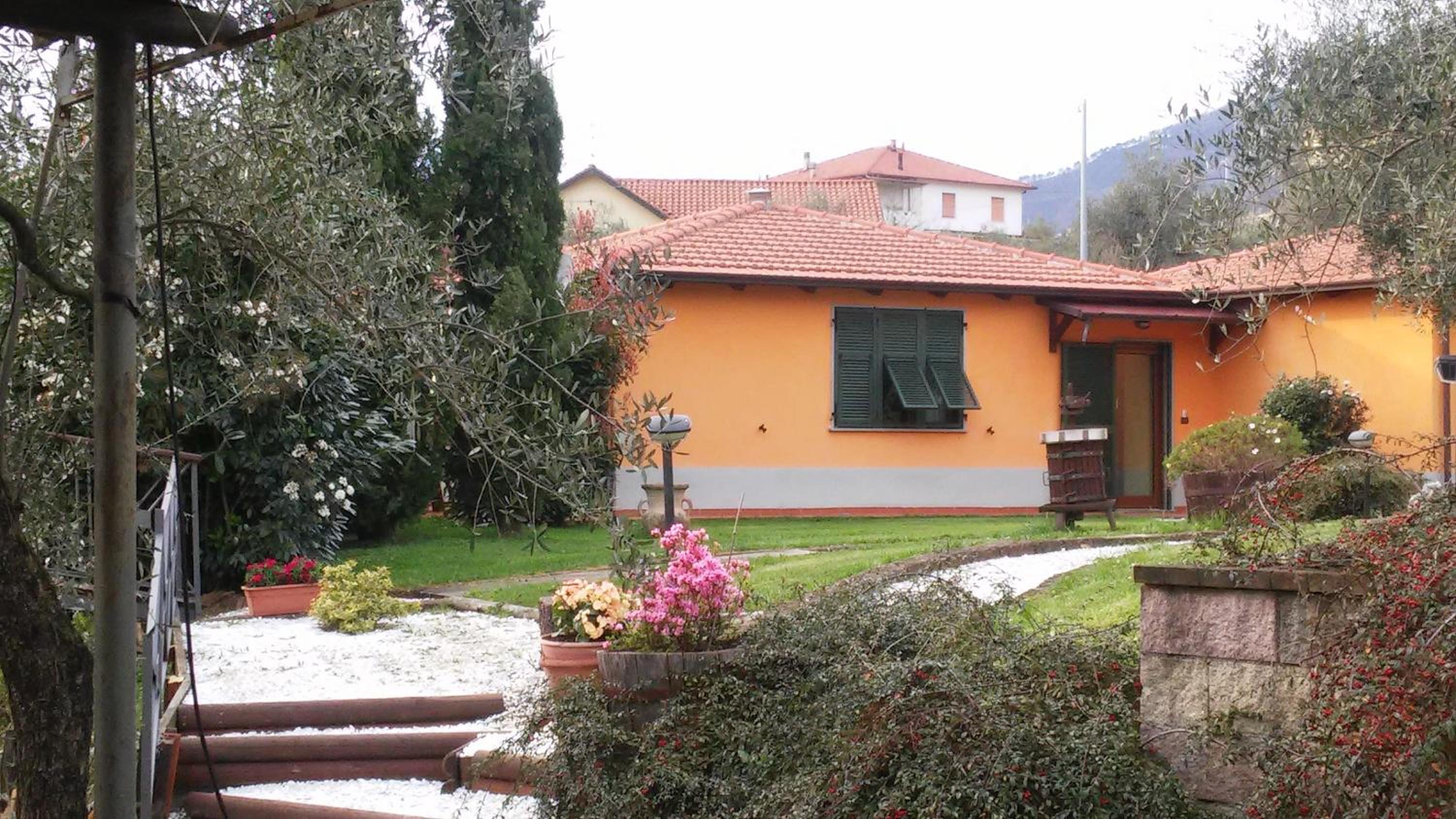 Appartamenti Residence Montebello, relax con giardino e piscina