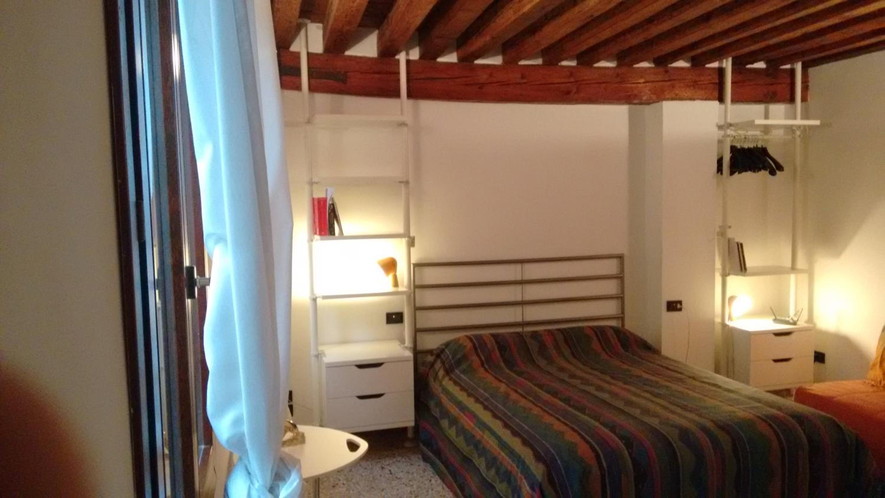 Ve-nice Suite Giuffa C4834