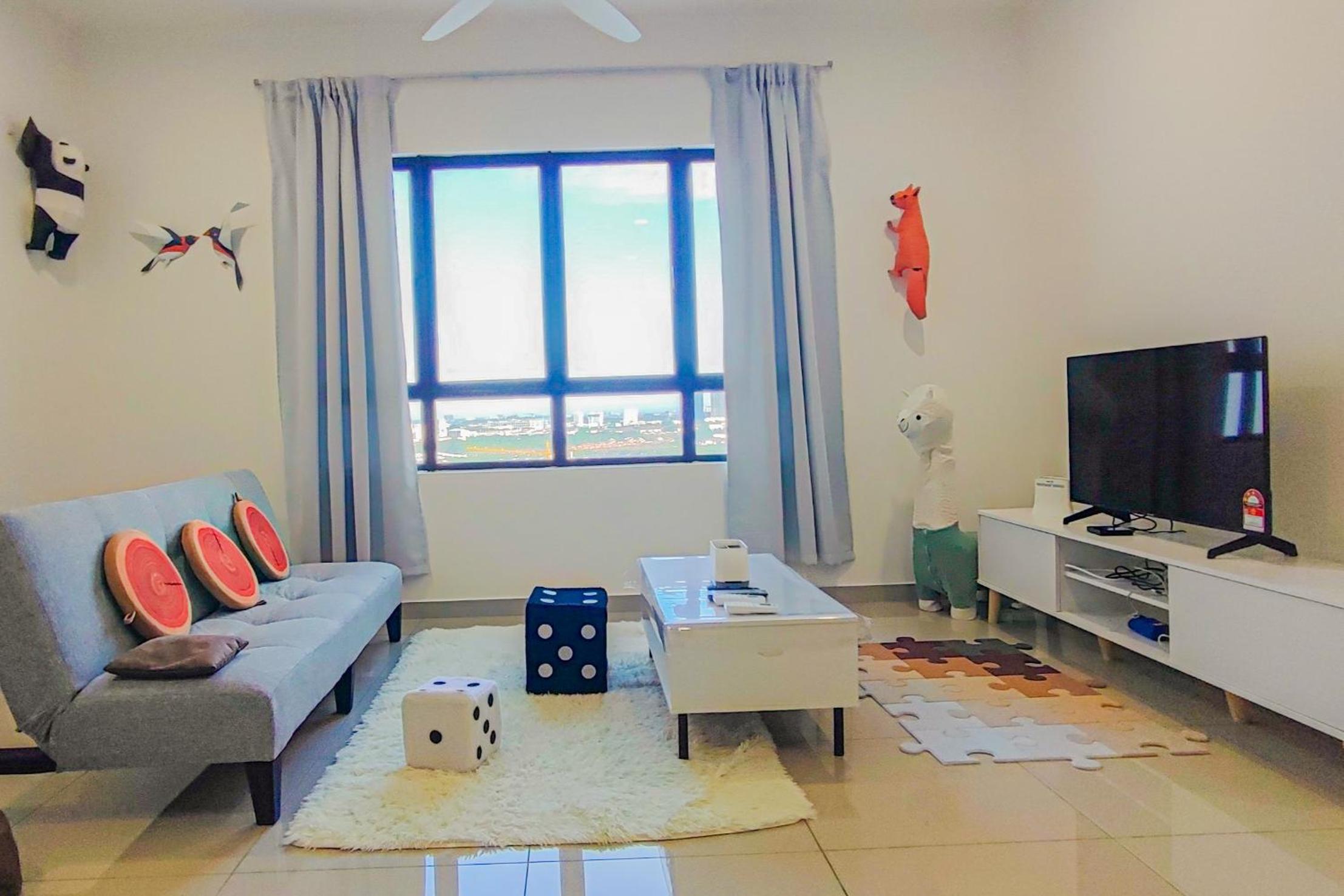 Fluffy Stay at Huni Setia Alam by HCK