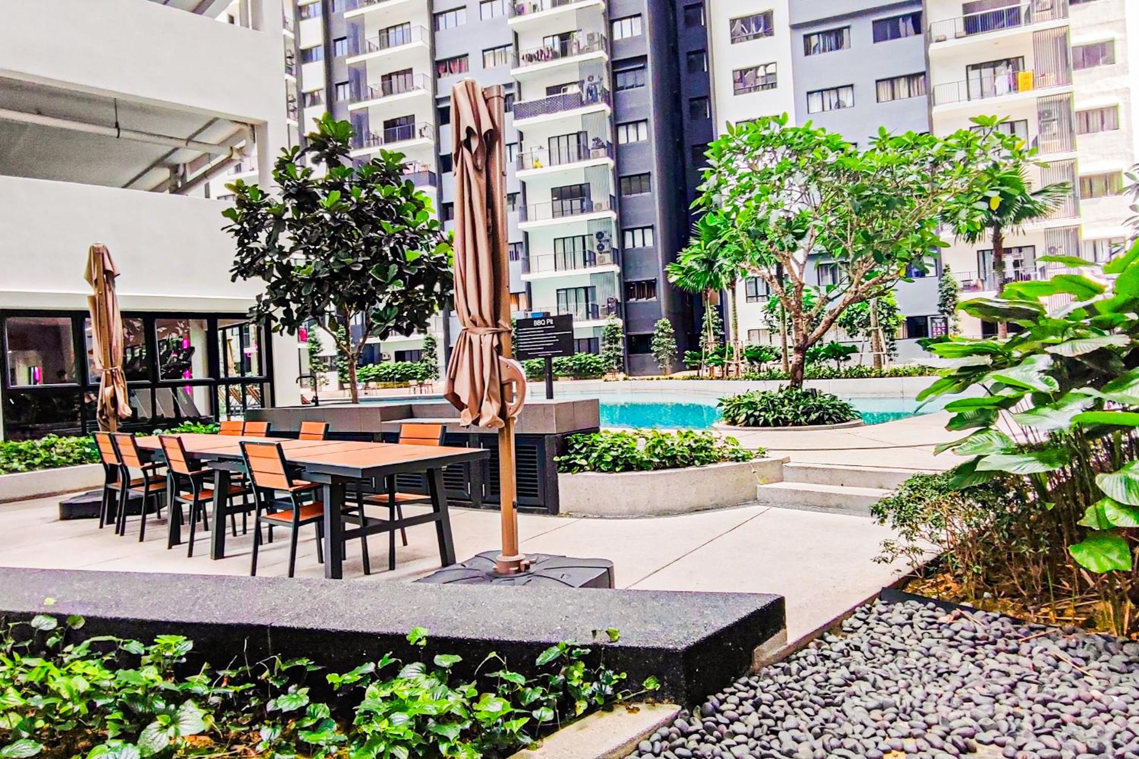 Fluffy Stay at Huni Setia Alam by HCK