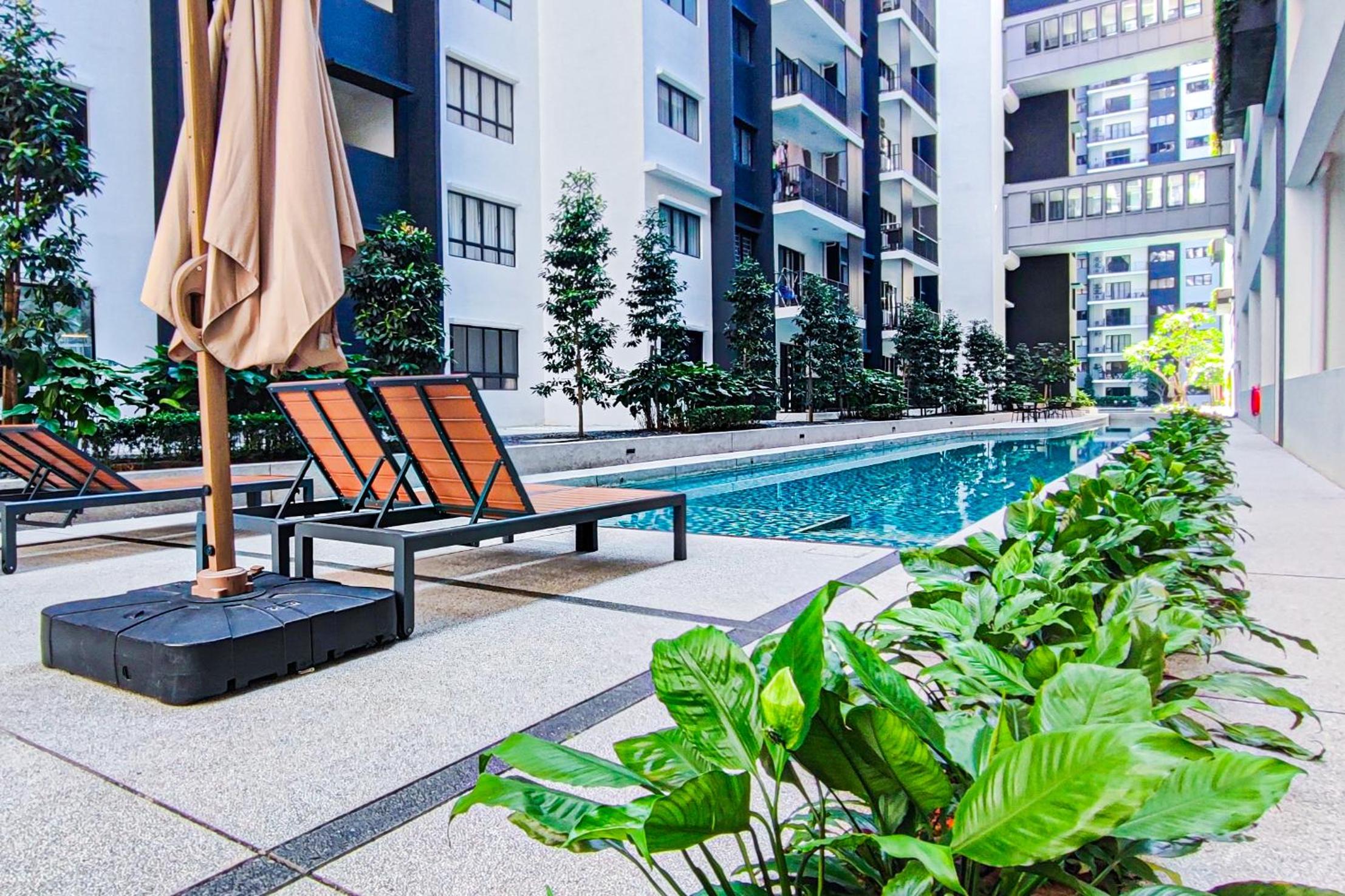 Fluffy Stay at Huni Setia Alam by HCK
