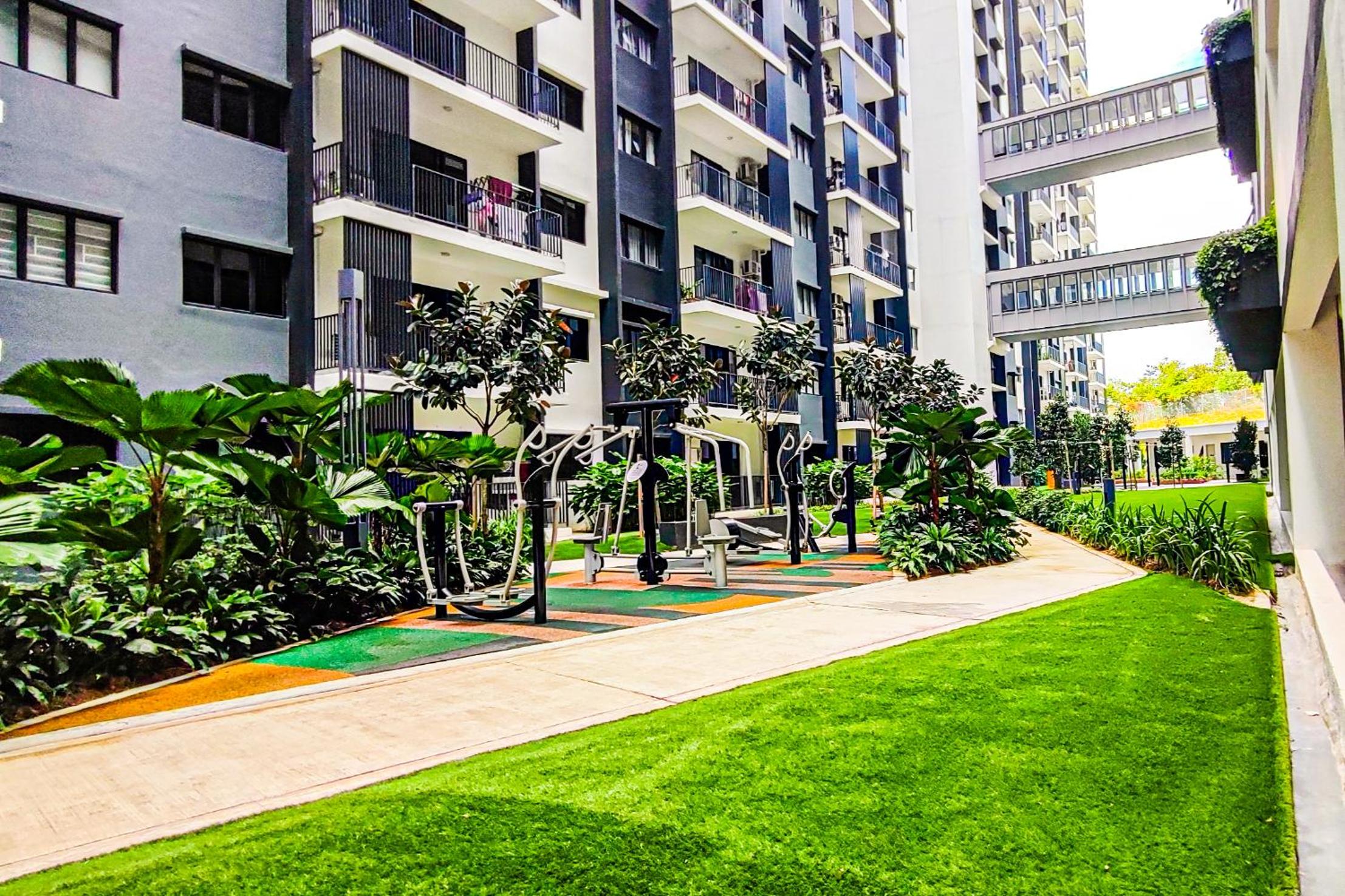 Fluffy Stay at Huni Setia Alam by HCK