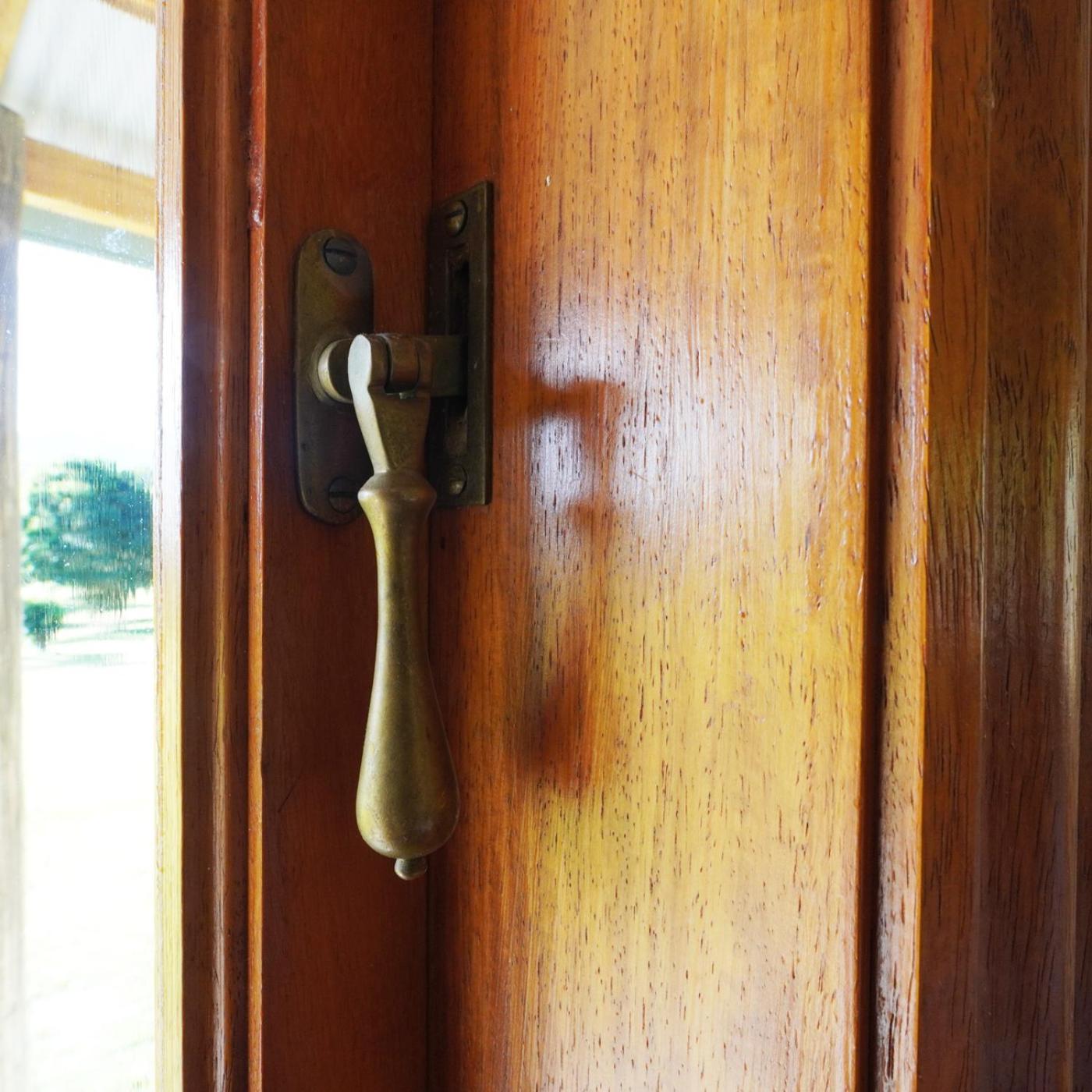 Ahana Hillside - Scenic Stay Near Cairns