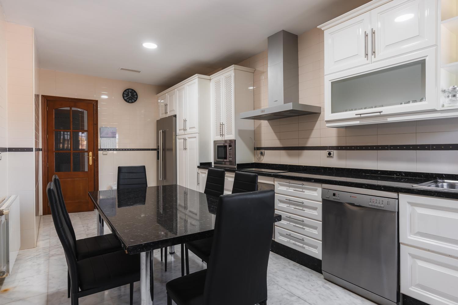 Home4u Granada Marymonte