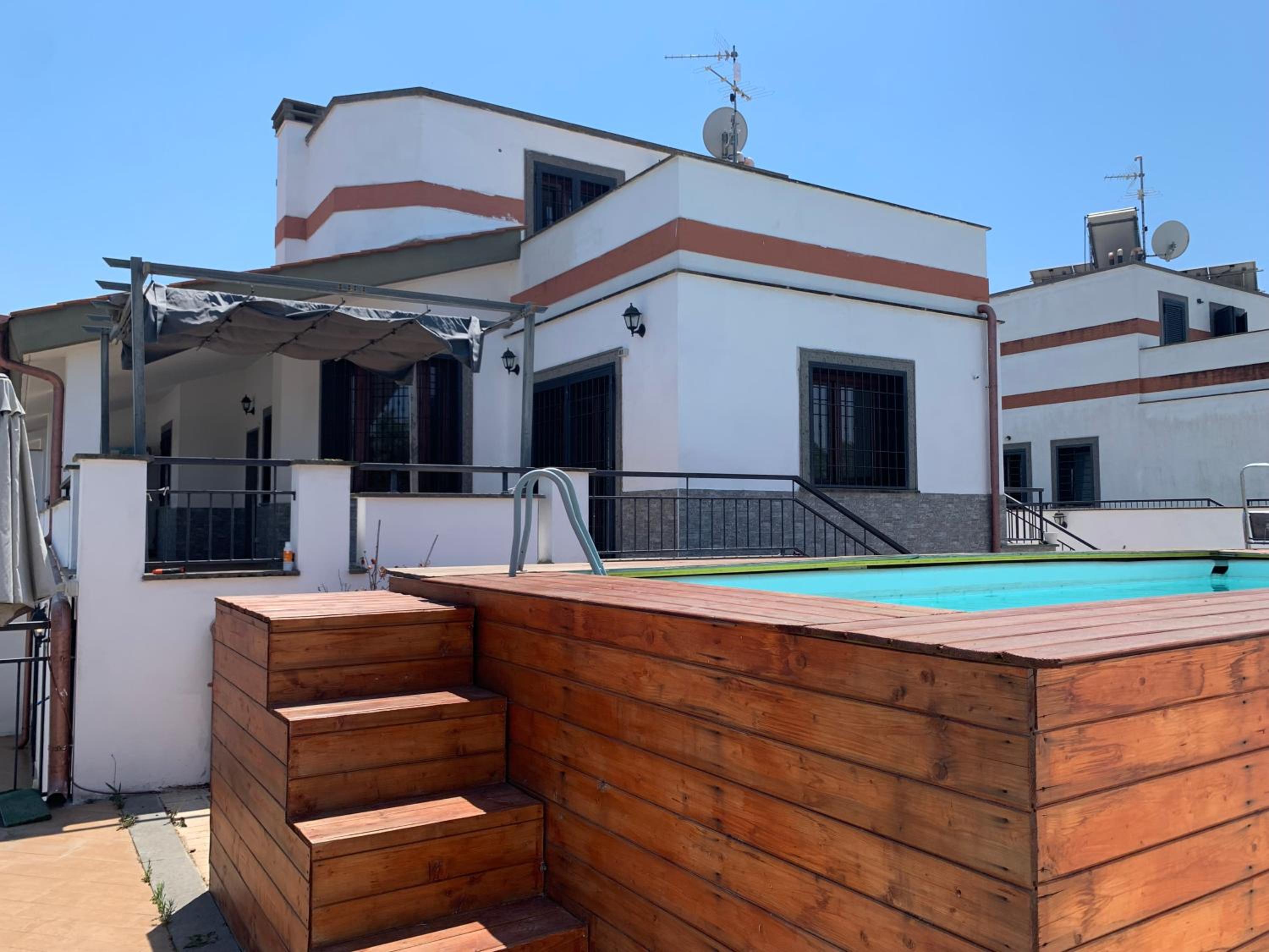 Villa Bob Oasi con piscina - Infernetto, Roma