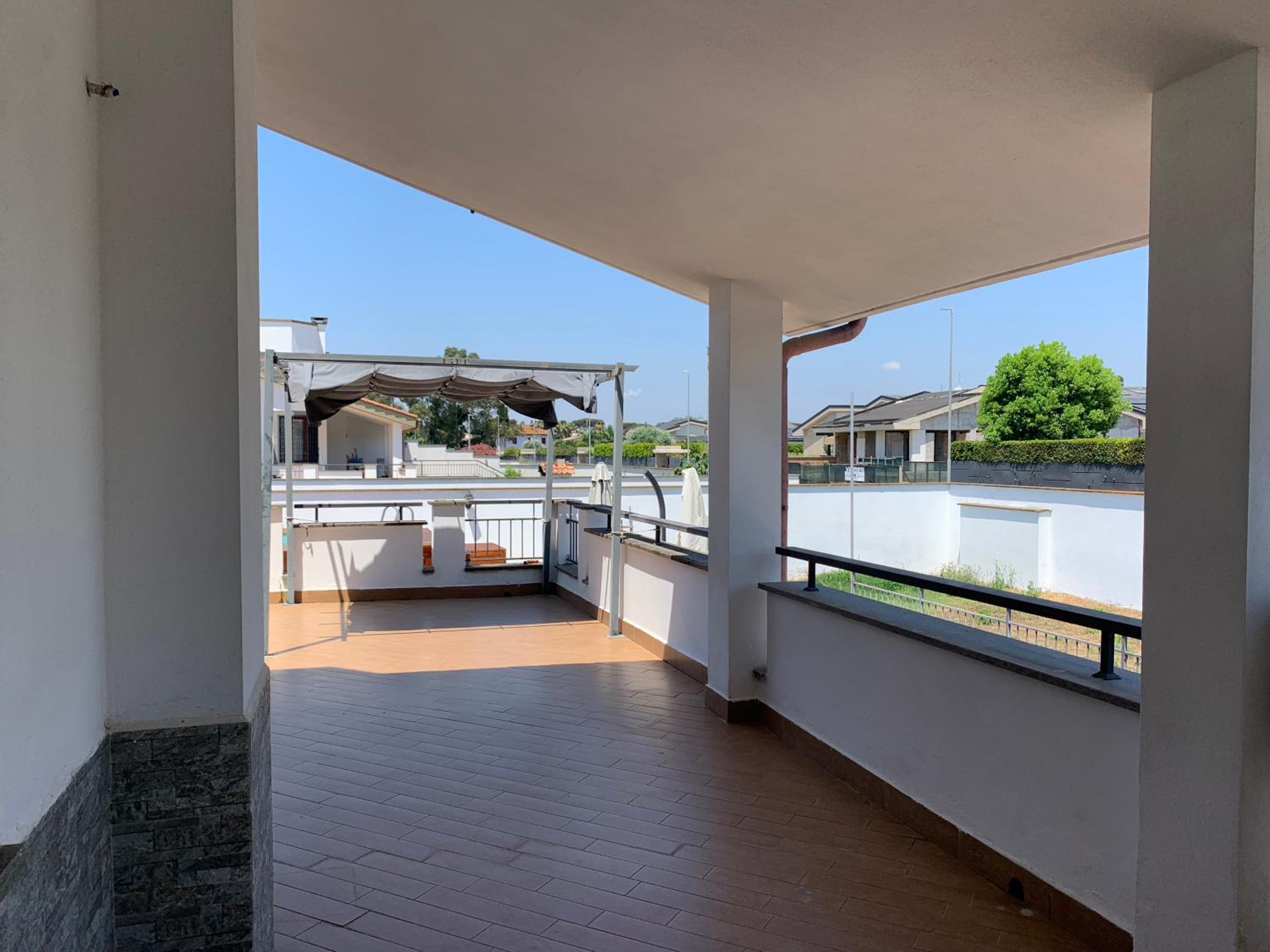 Villa Bob Oasi con piscina - Infernetto, Roma