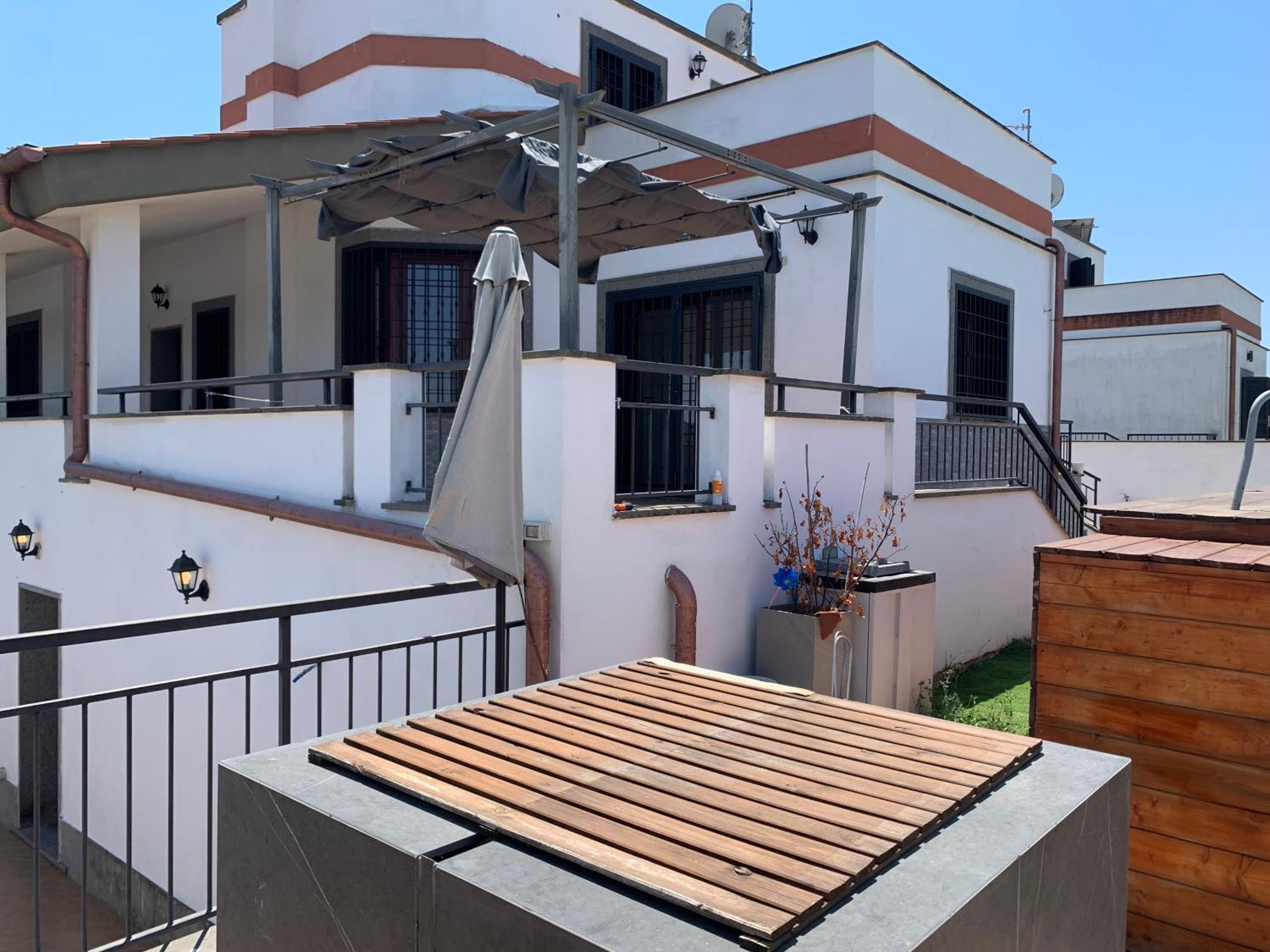 Villa Bob Oasi con piscina - Infernetto, Roma