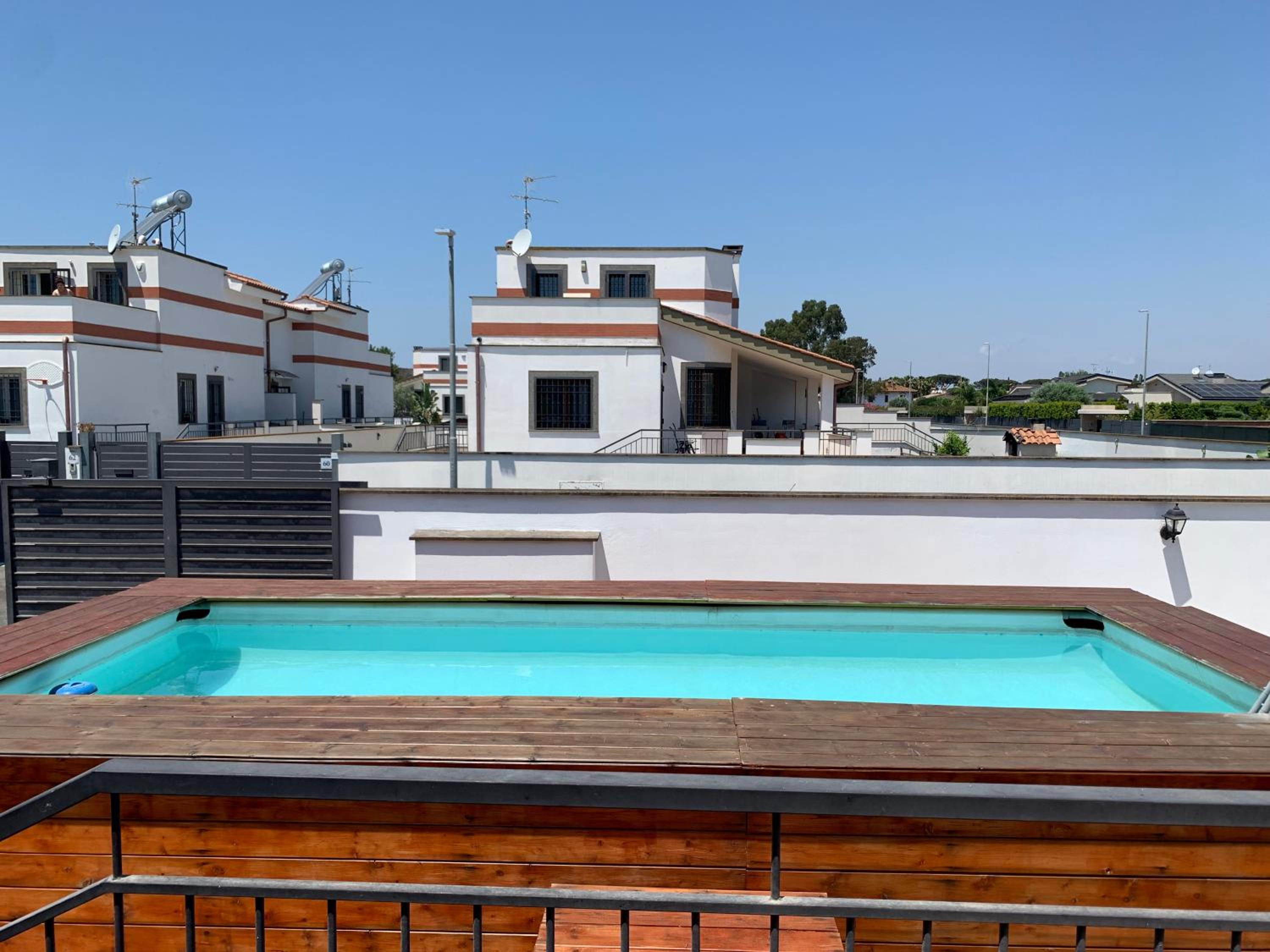 Villa Bob Oasi con piscina - Infernetto, Roma