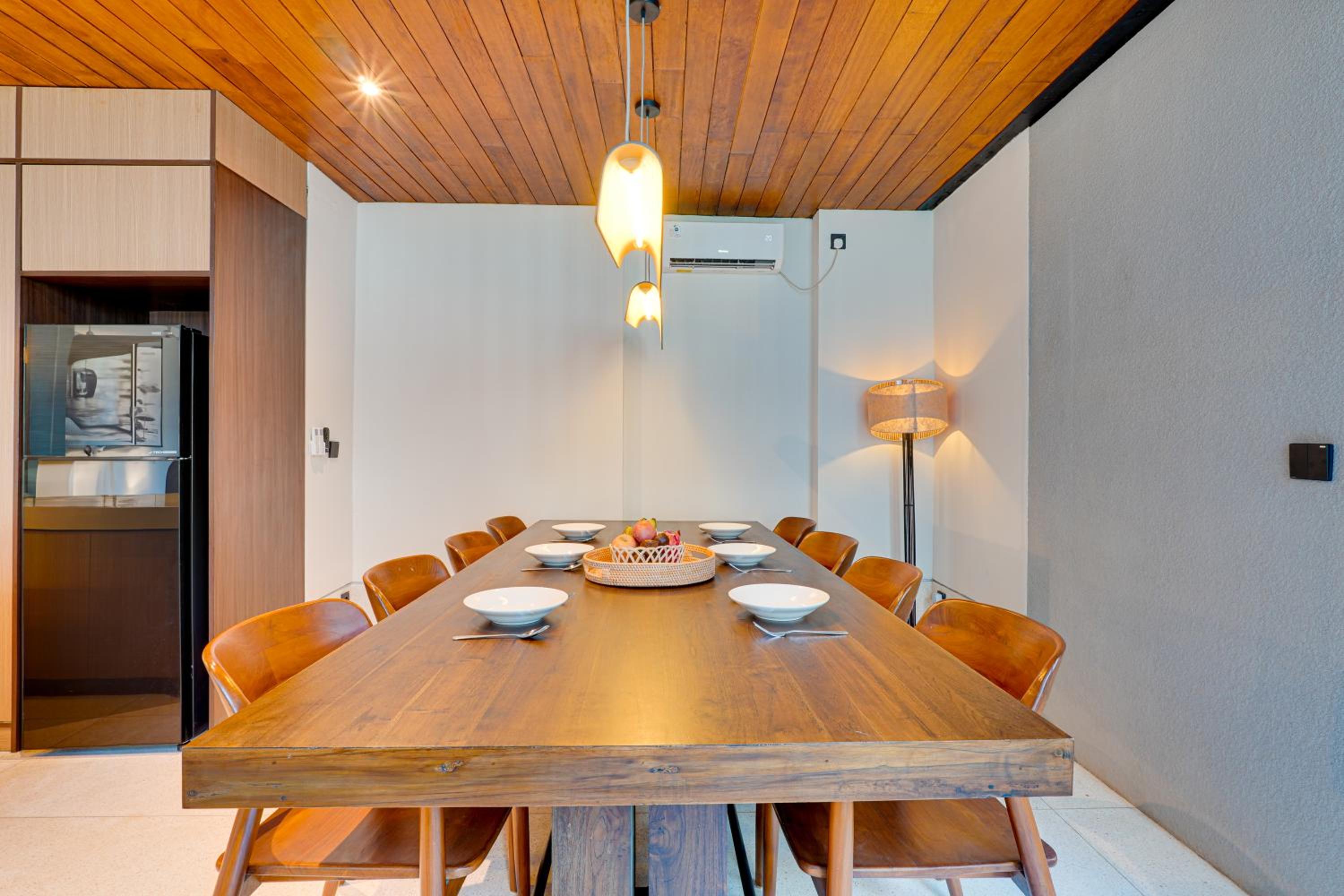 NEW! Luxury Modern 3BR Villa Kesatu in Canggu