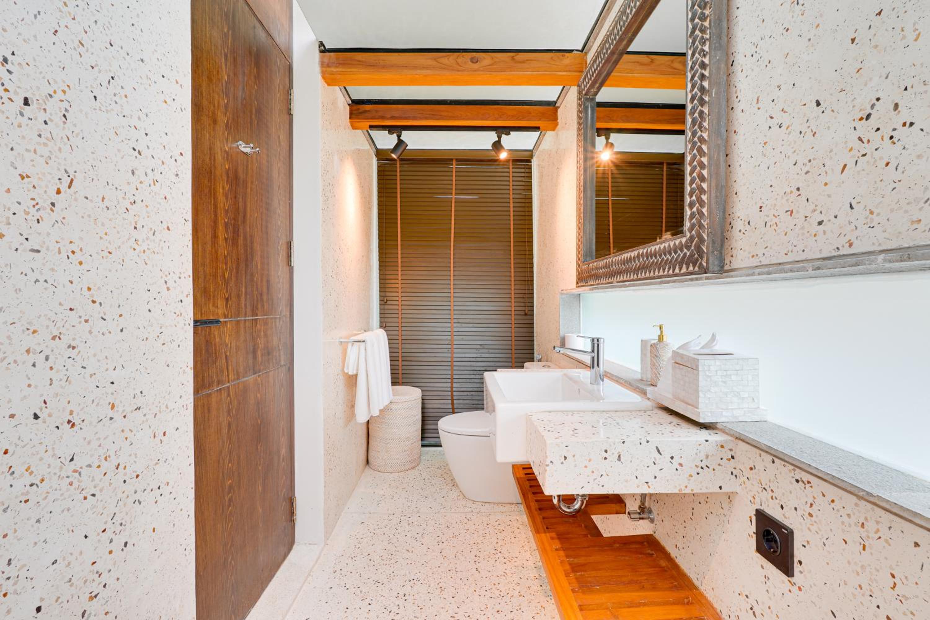 NEW! Luxury Modern 3BR Villa Kesatu in Canggu