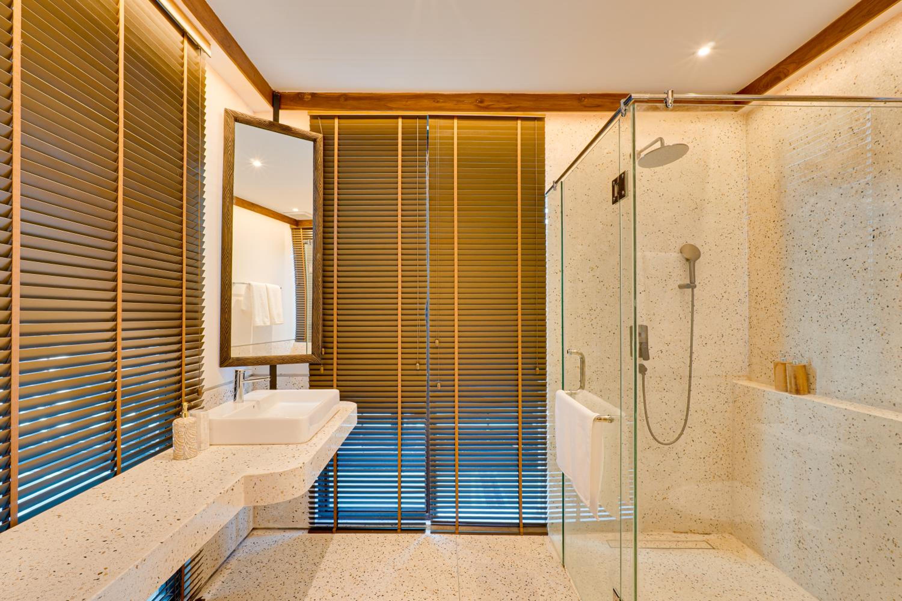 NEW! Luxury Modern 3BR Villa Kesatu in Canggu